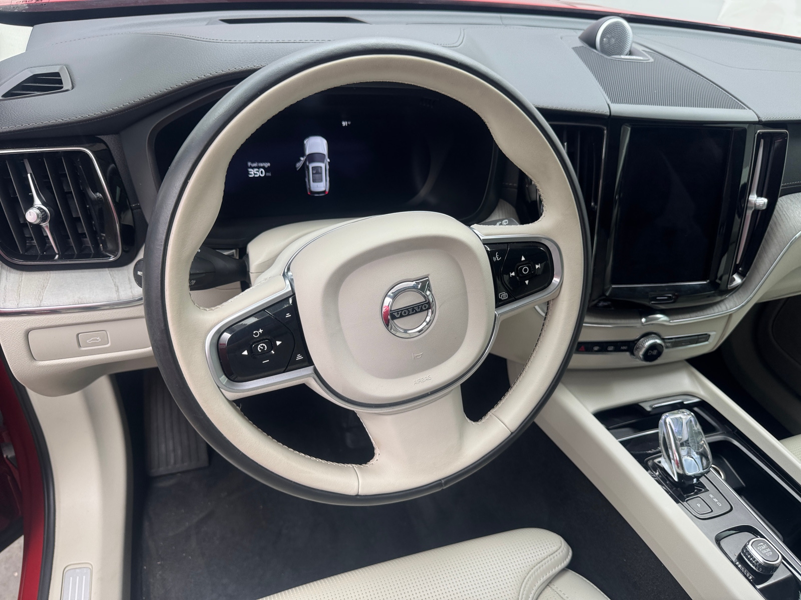 Thumbnail: 2023 Volvo XC60 - 4