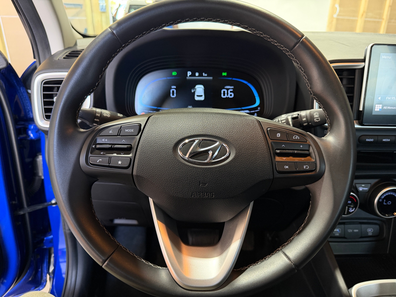 Thumbnail: 2025 Hyundai Venue - 5