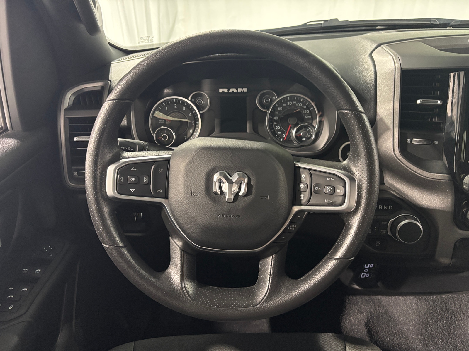 Thumbnail: 2025 RAM 1500 - 5
