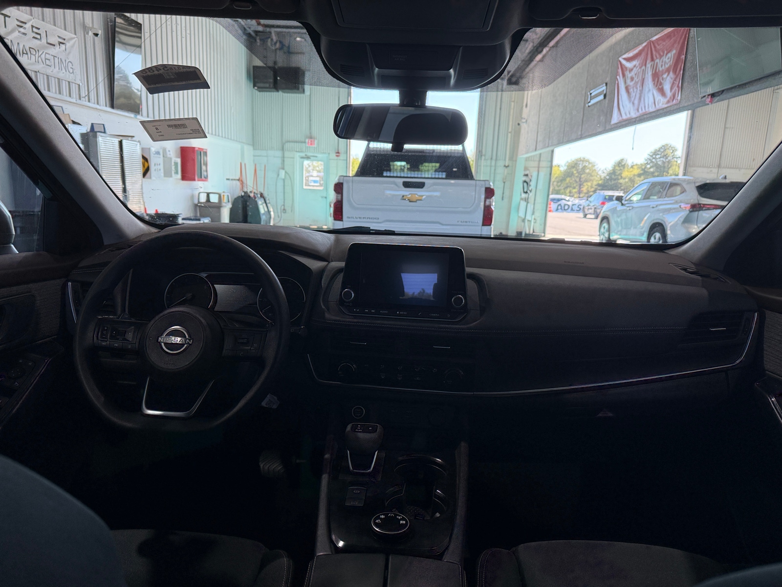 Thumbnail: 2023 Nissan Rogue - 3