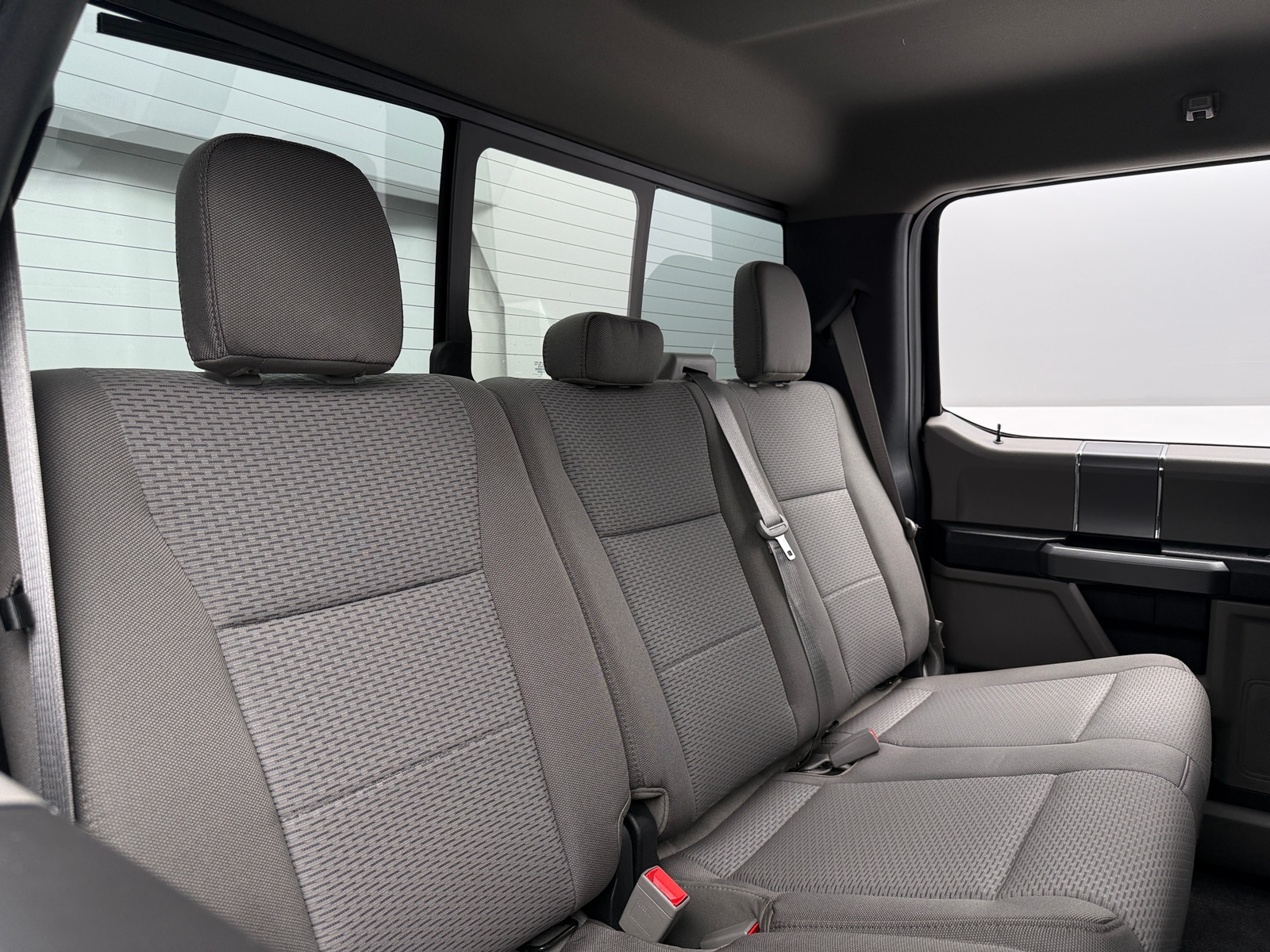 Thumbnail: 2020 Ford Econoline - 6