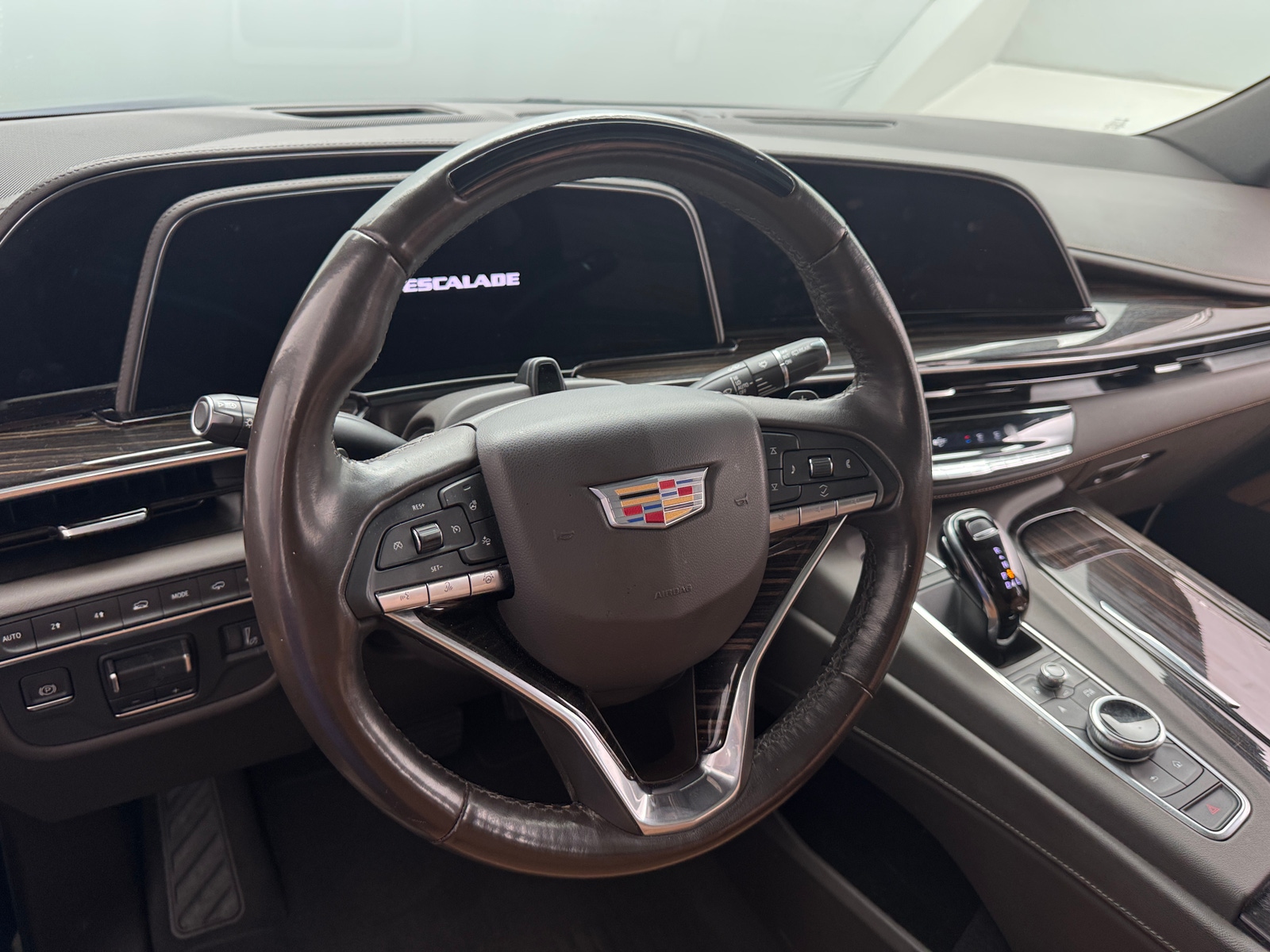 Thumbnail: 2022 Cadillac Escalade - 4