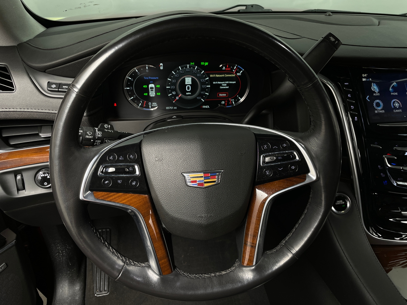 Thumbnail: 2019 Cadillac Escalade - 4
