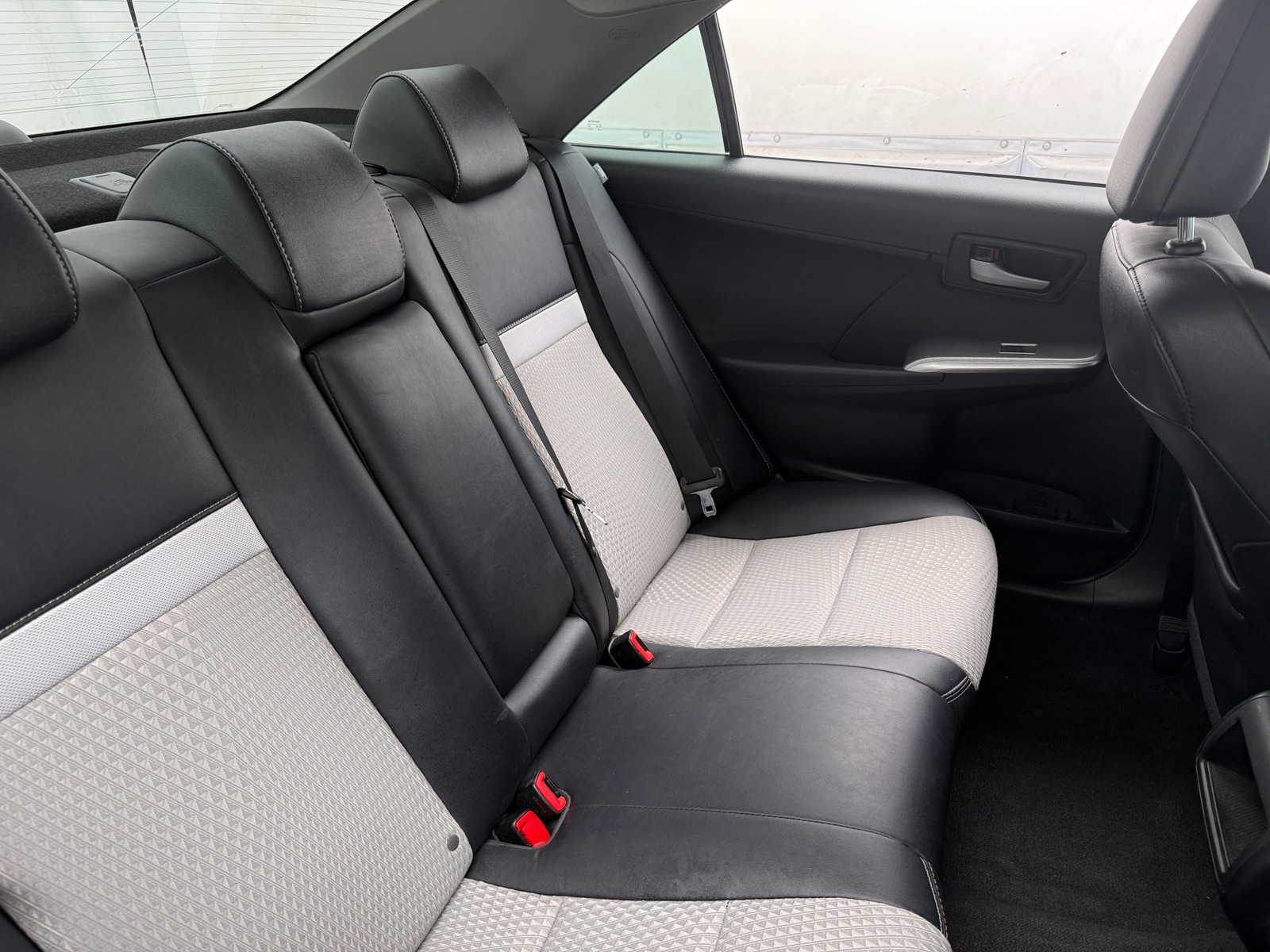 Thumbnail: 2013 Toyota Camry - 6