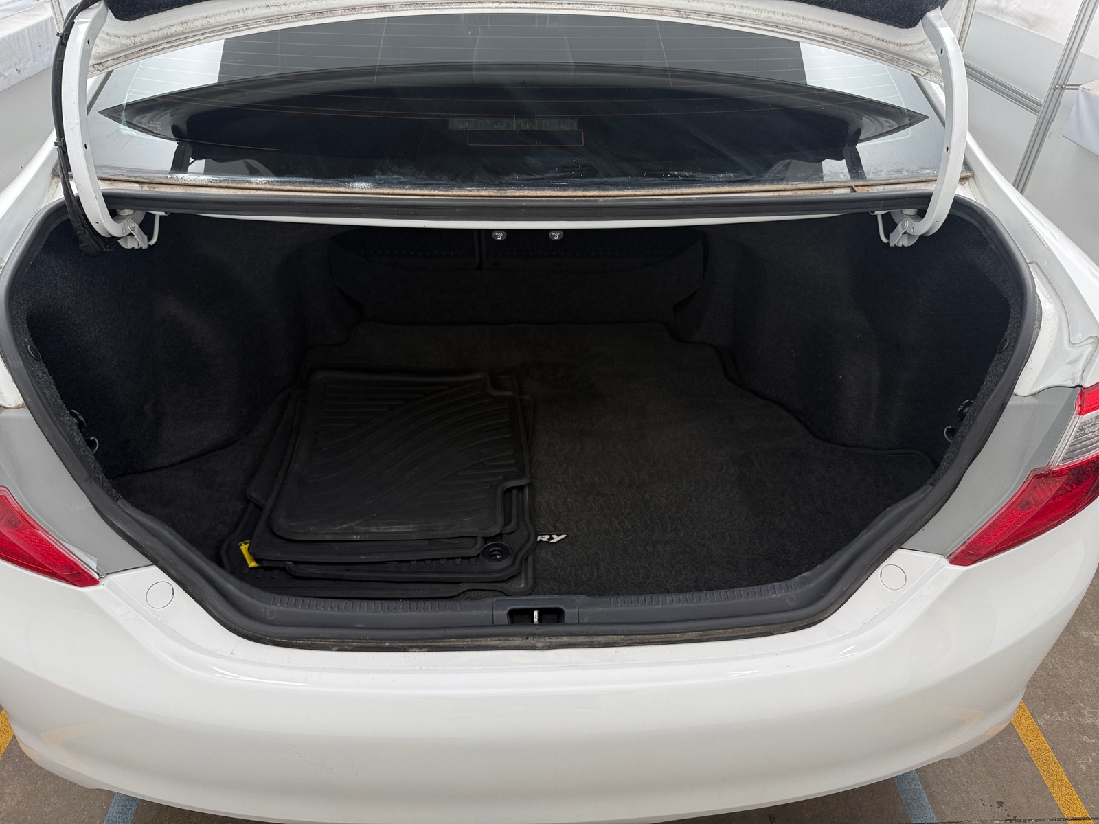 Thumbnail: 2013 Toyota Camry - 7