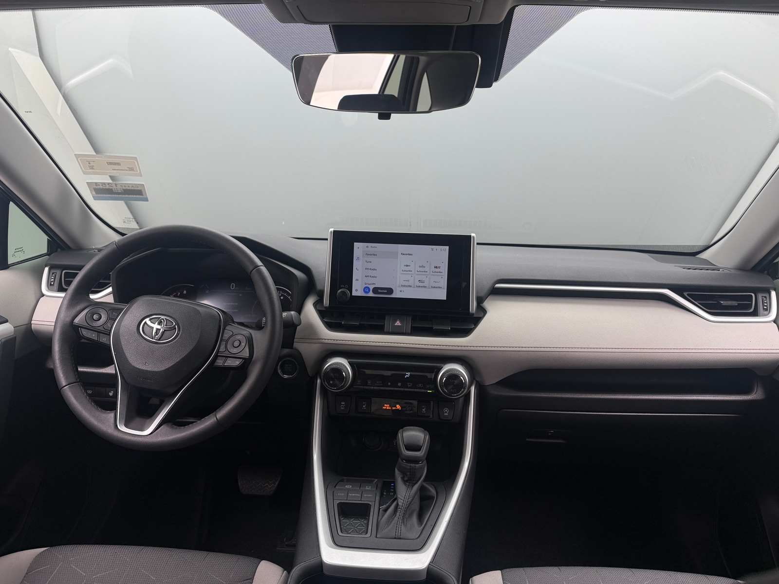 Thumbnail: 2024 Toyota RAV4 - 3