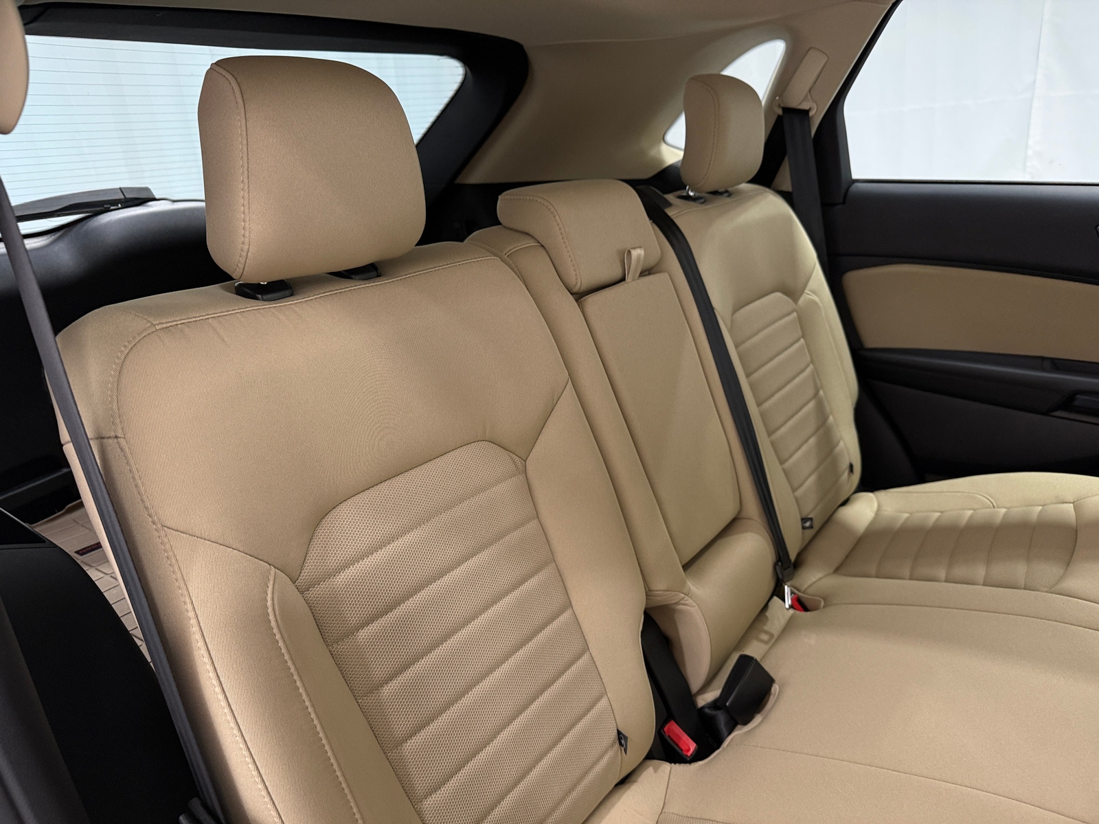 Thumbnail: 2017 Ford Edge - 6
