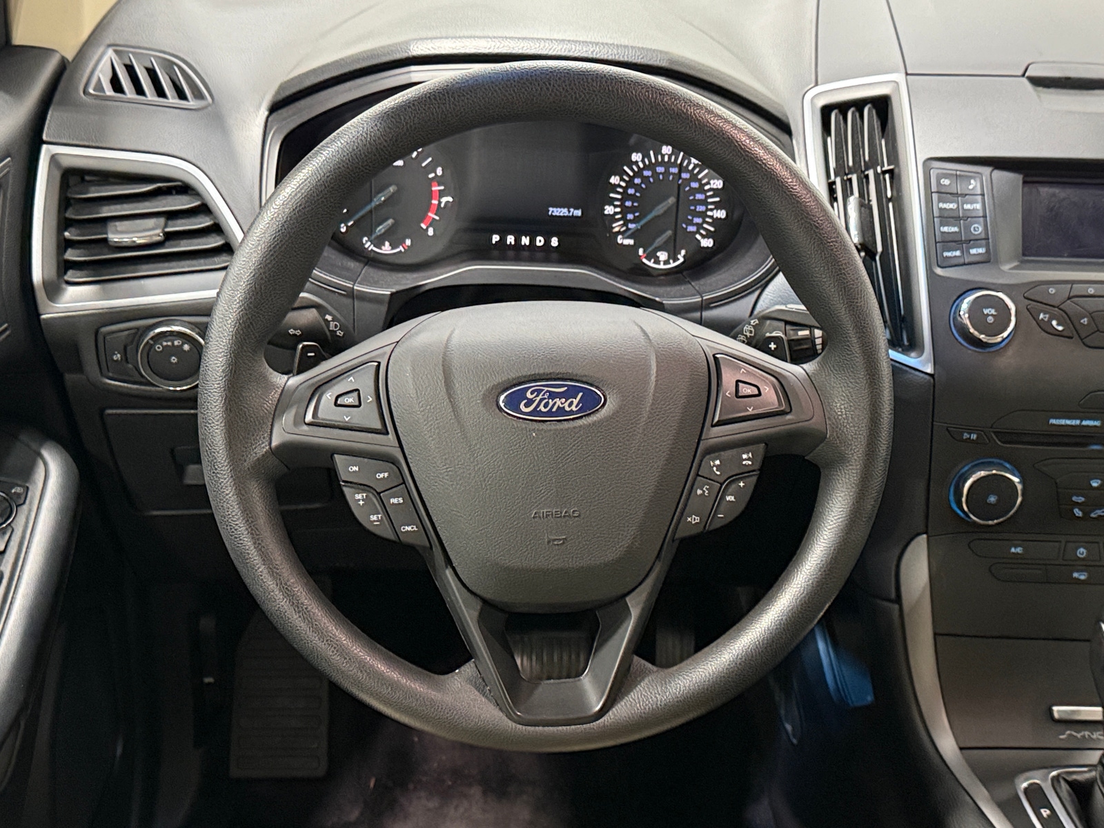 Thumbnail: 2017 Ford Edge - 5