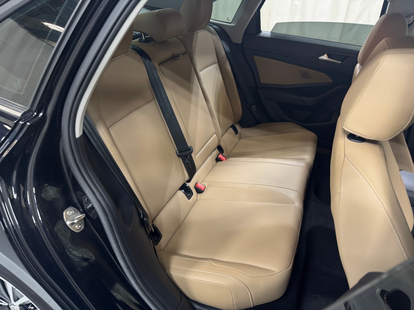 Thumbnail: 2019 Volkswagen Jetta - 5