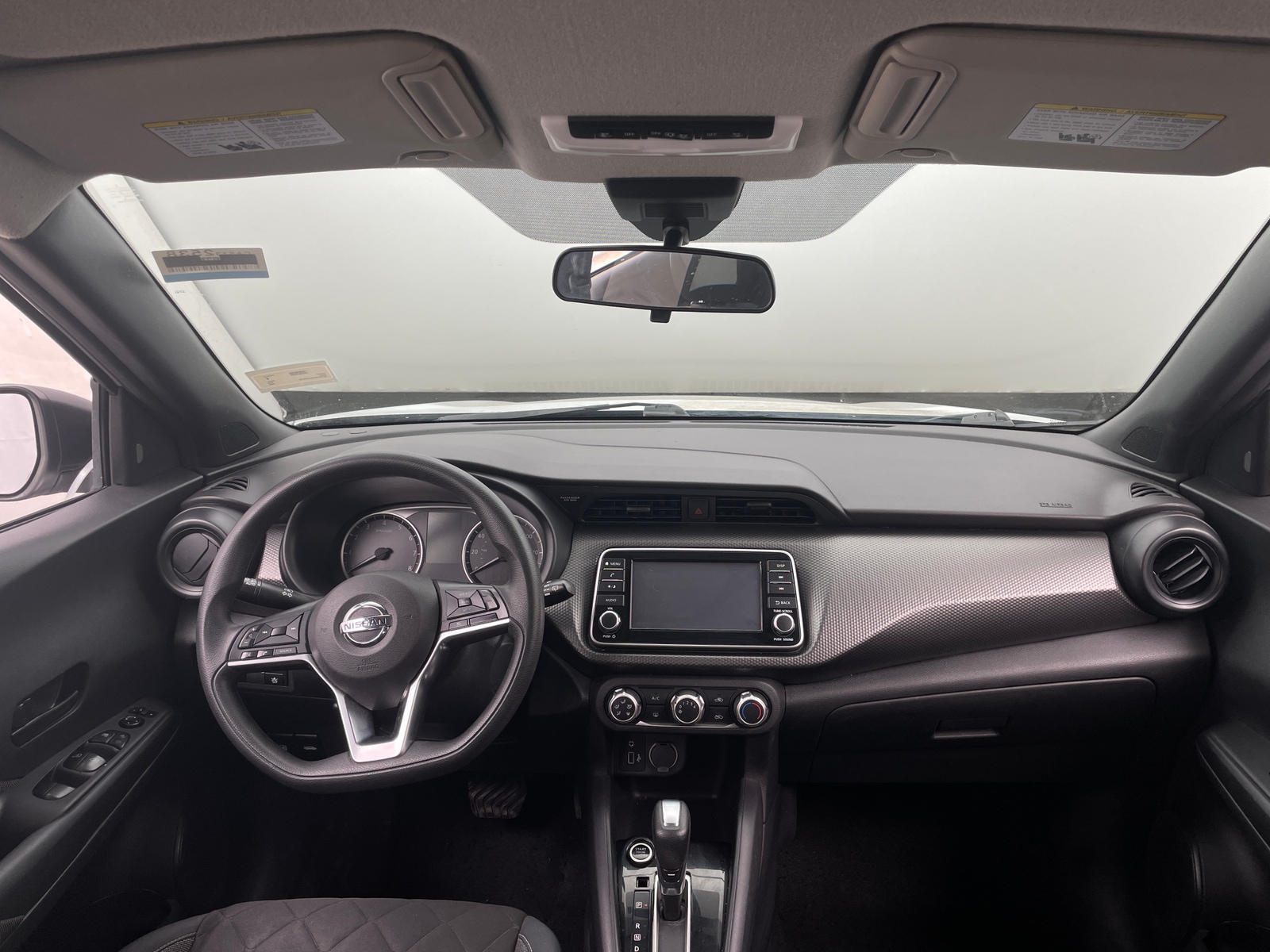 Thumbnail: 2020 Nissan Kicks - 3