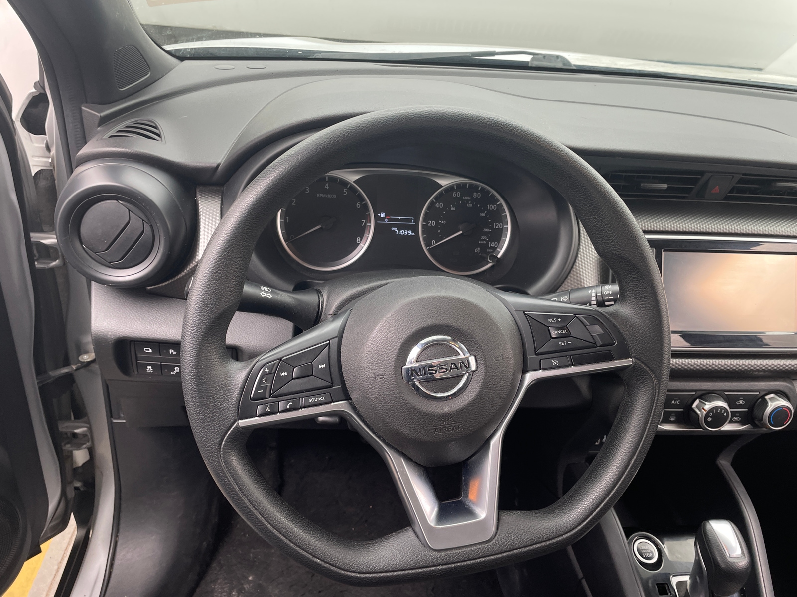 Thumbnail: 2020 Nissan Kicks - 5