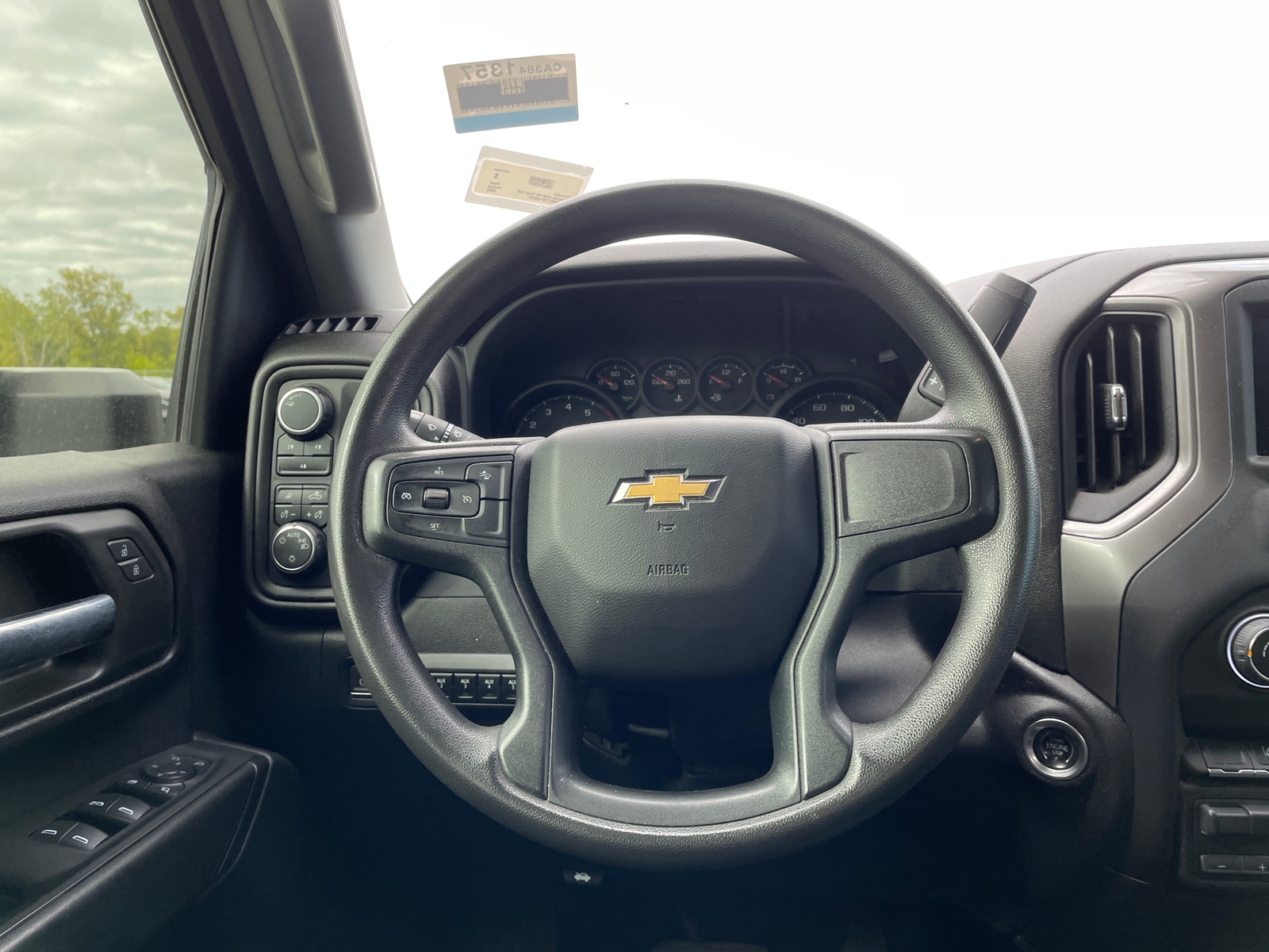 Thumbnail: 2024 Chevrolet Silverado 2500 - 5