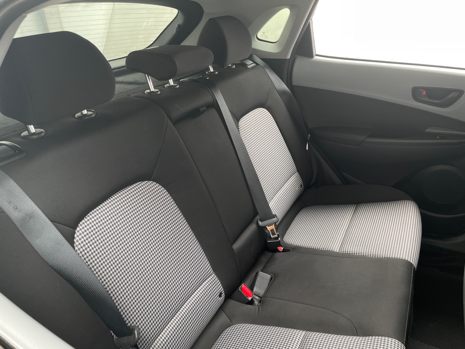 Thumbnail: 2021 Hyundai Kona - 6