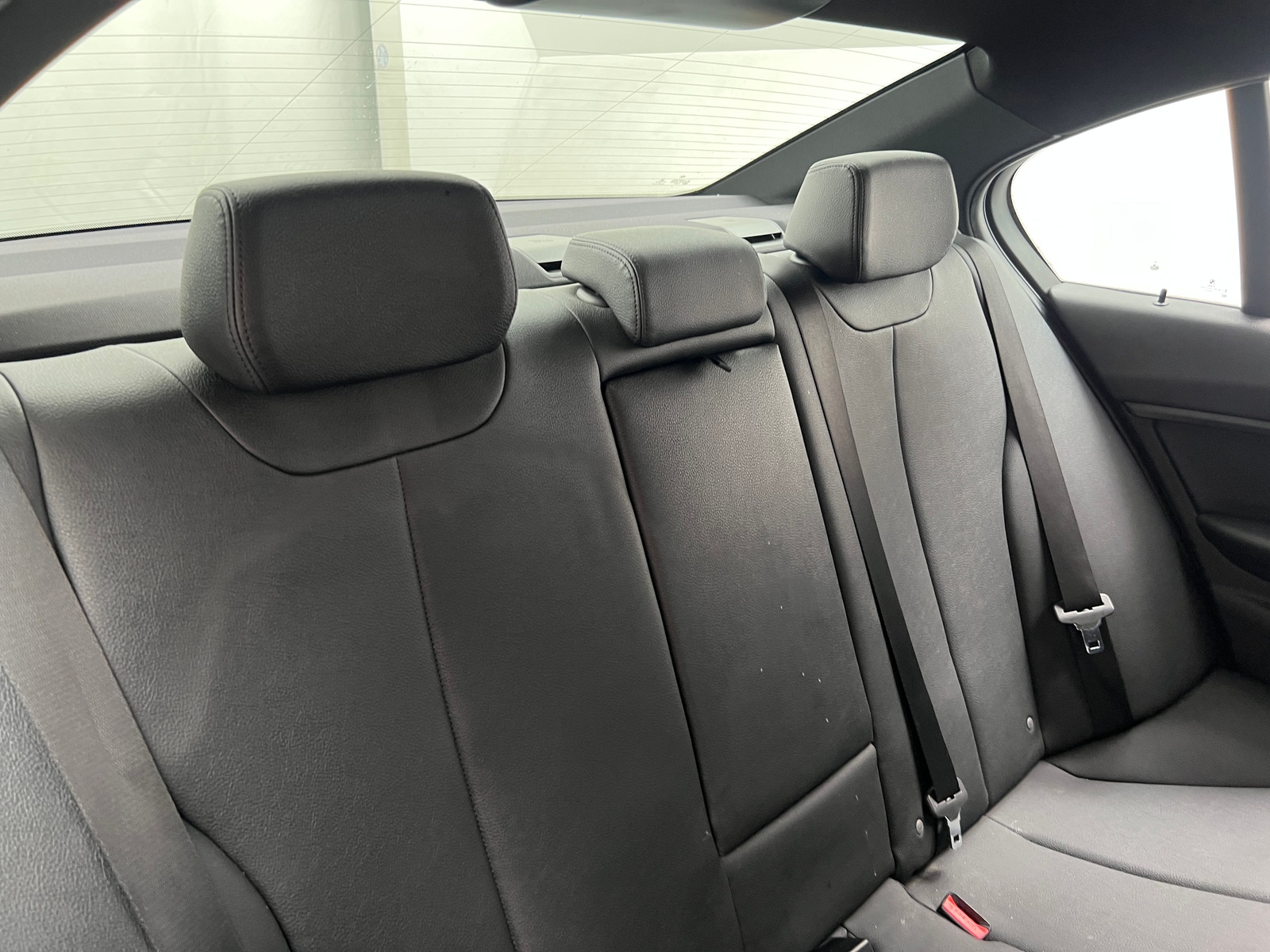 Thumbnail: 2016 BMW 3 Series - 5