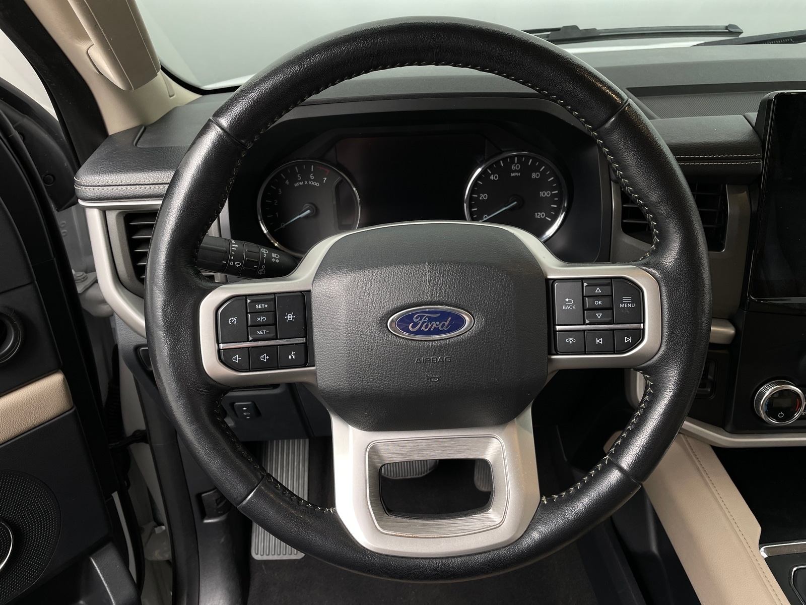 Thumbnail: 2024 Ford Expedition MAX - 4