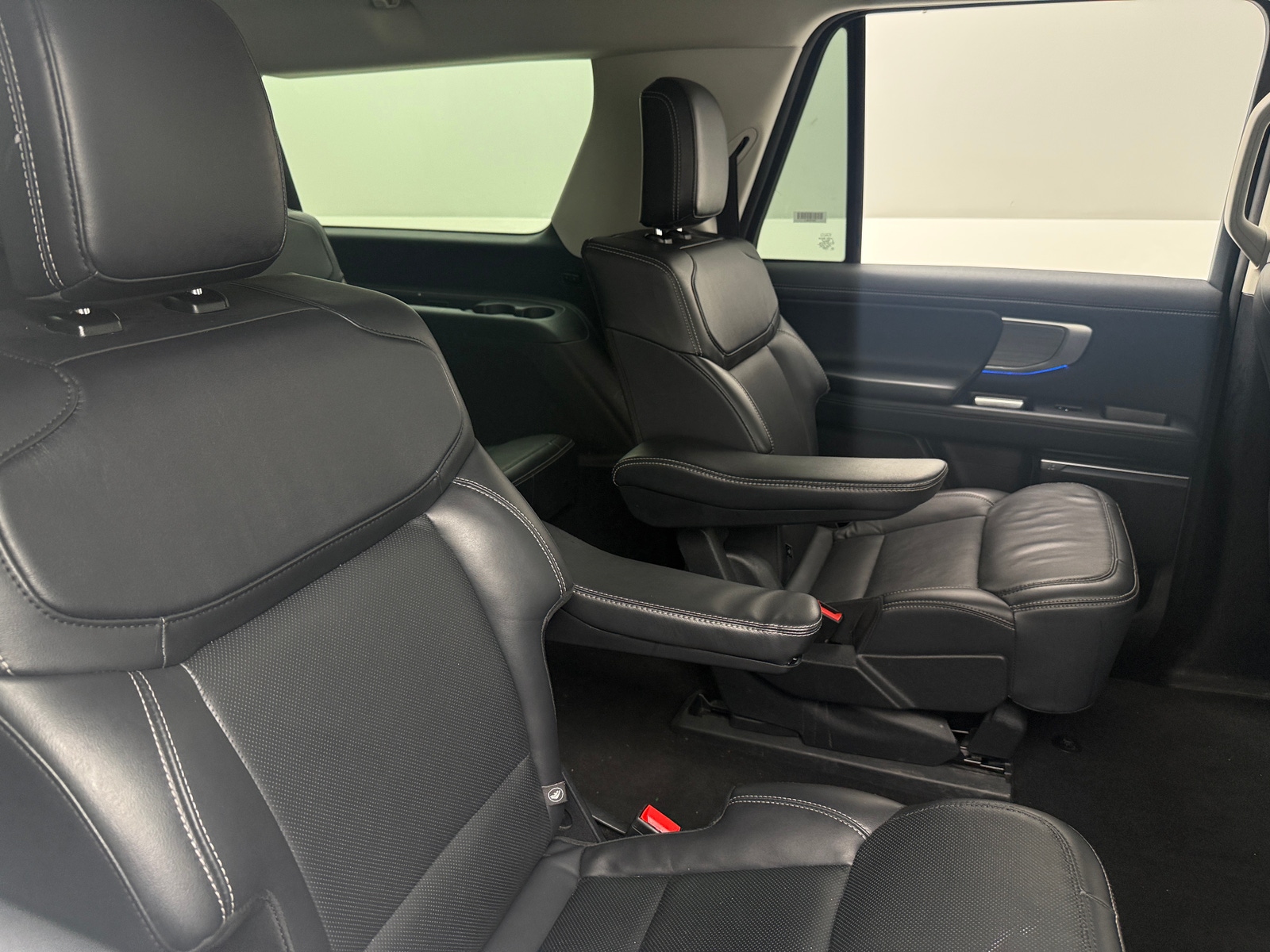 Thumbnail: 2025 Ford Expedition MAX - 5