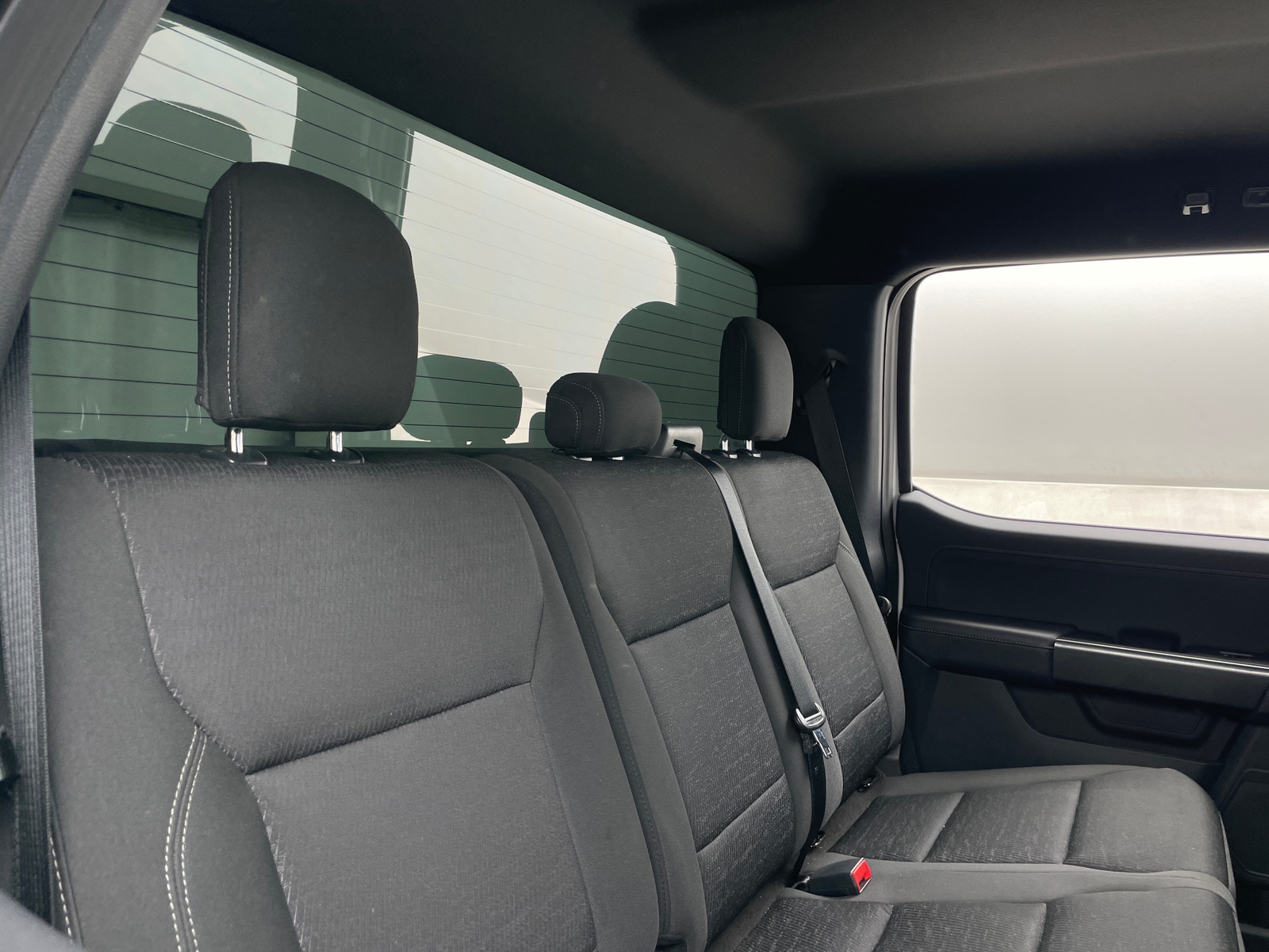 Thumbnail: 2021 Ford Econoline - 6