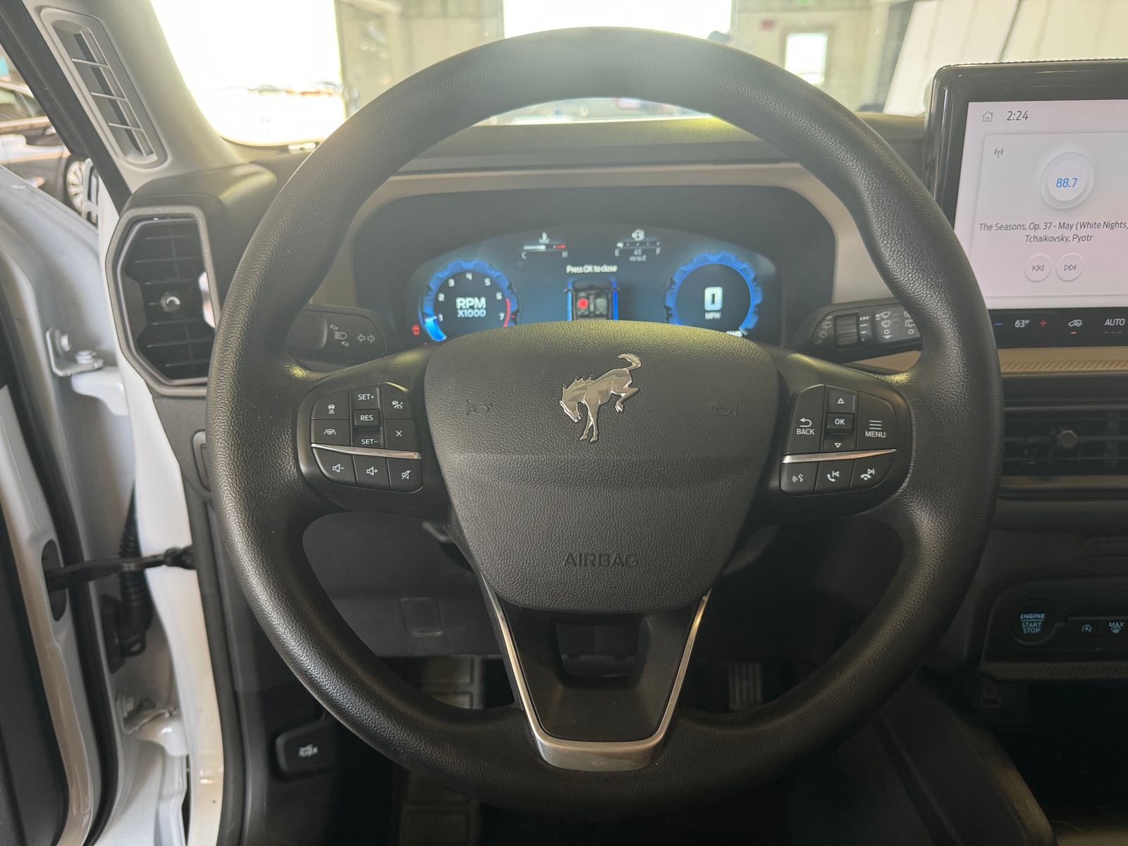 Thumbnail: 2025 Ford Bronco Sport - 5