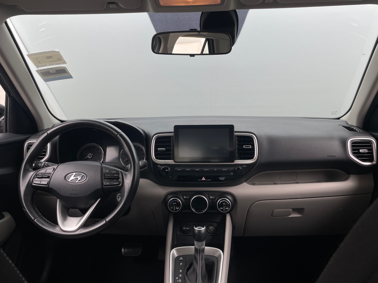 Thumbnail: 2021 Hyundai Venue - 3
