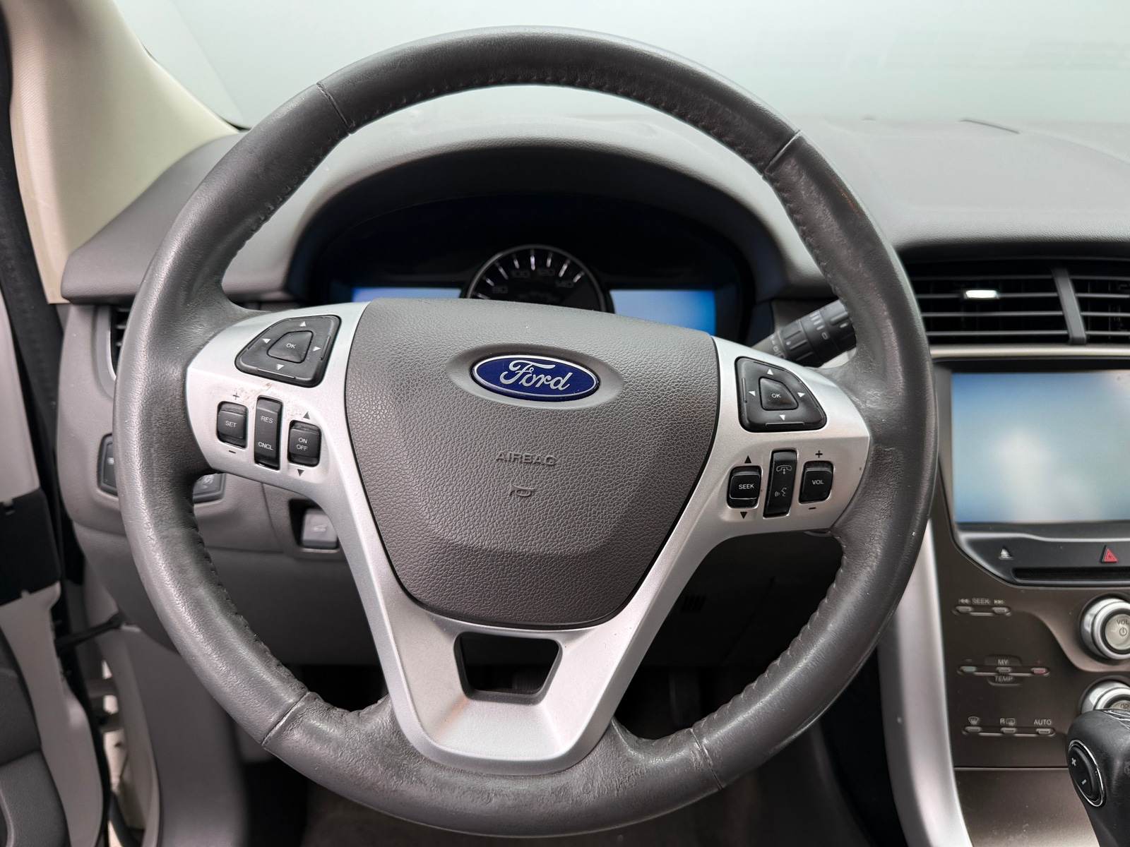 Thumbnail: 2013 Ford Edge - 4