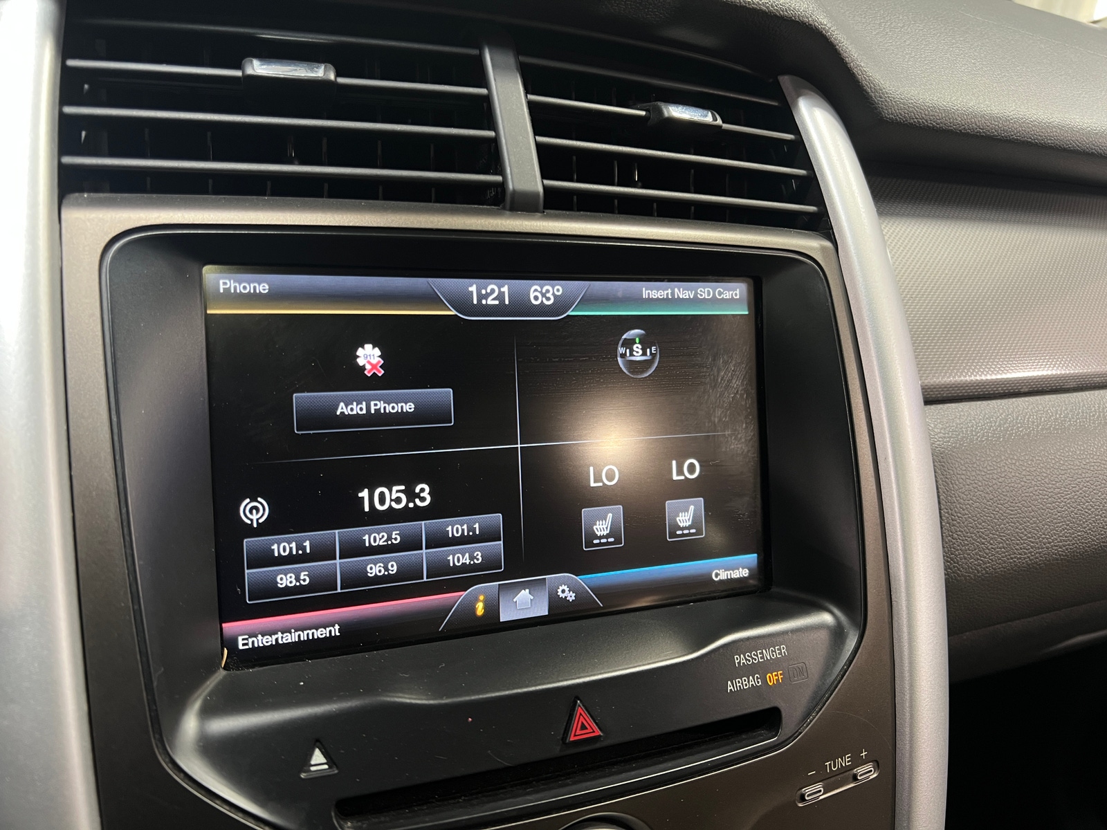 Thumbnail: 2013 Ford Edge - 3