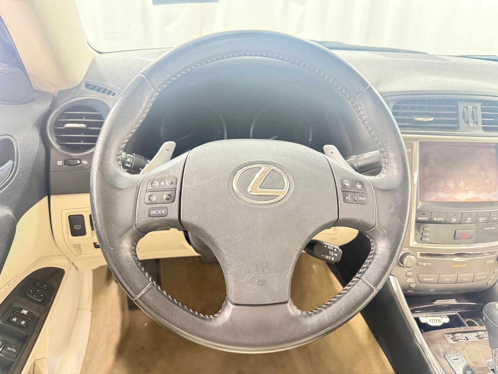 Thumbnail: 2010 Lexus IS - 4