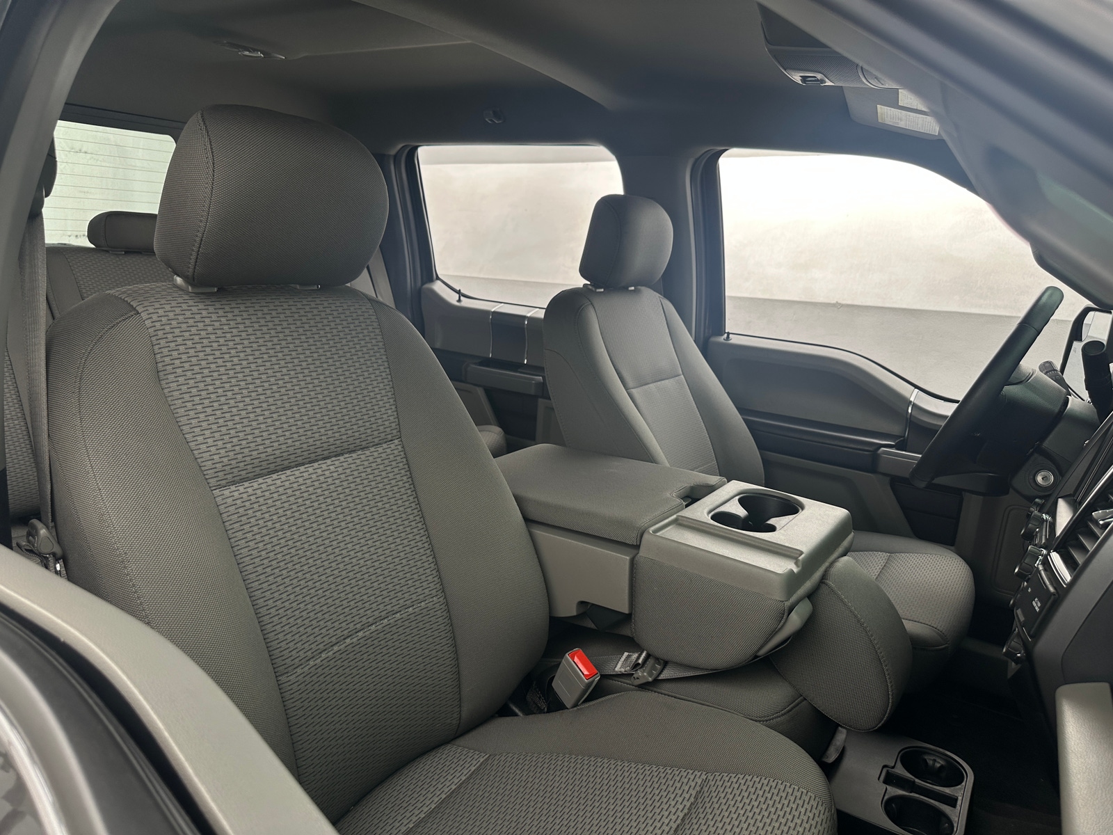 Thumbnail: 2019 Ford Econoline - 2