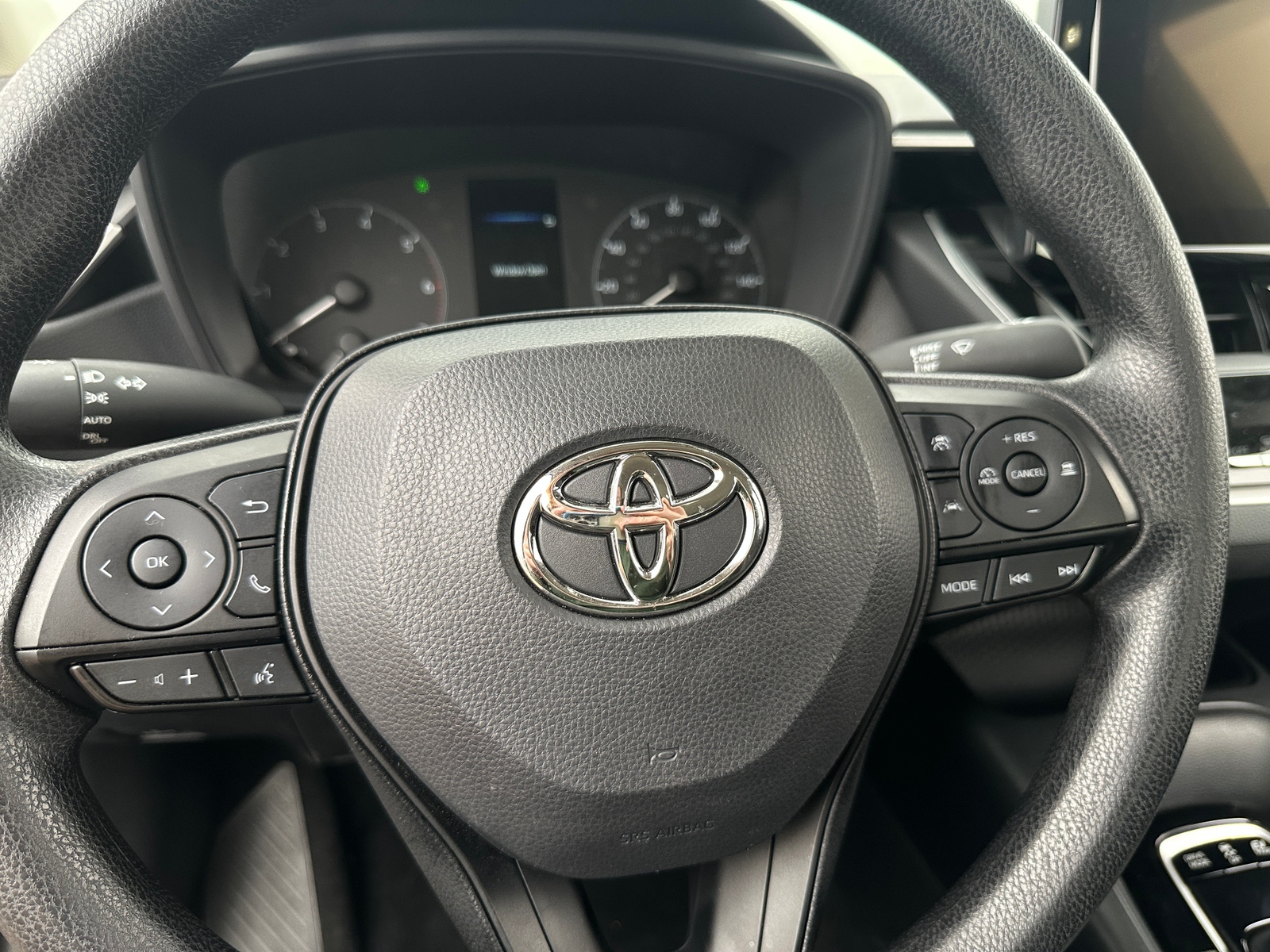 Thumbnail: 2025 Toyota Corolla - 5
