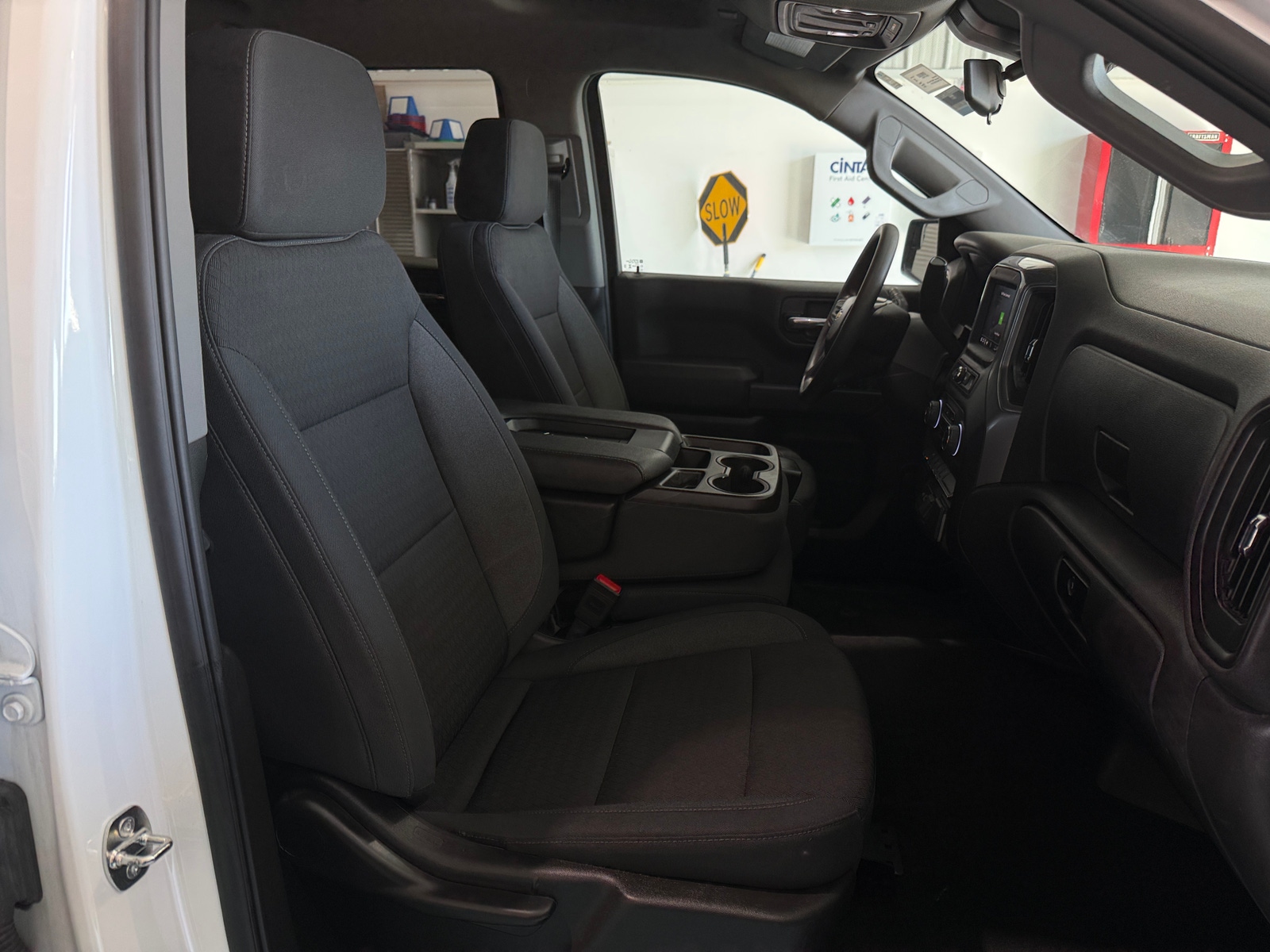 Thumbnail: 2024 Chevrolet Silverado 1500 - 2