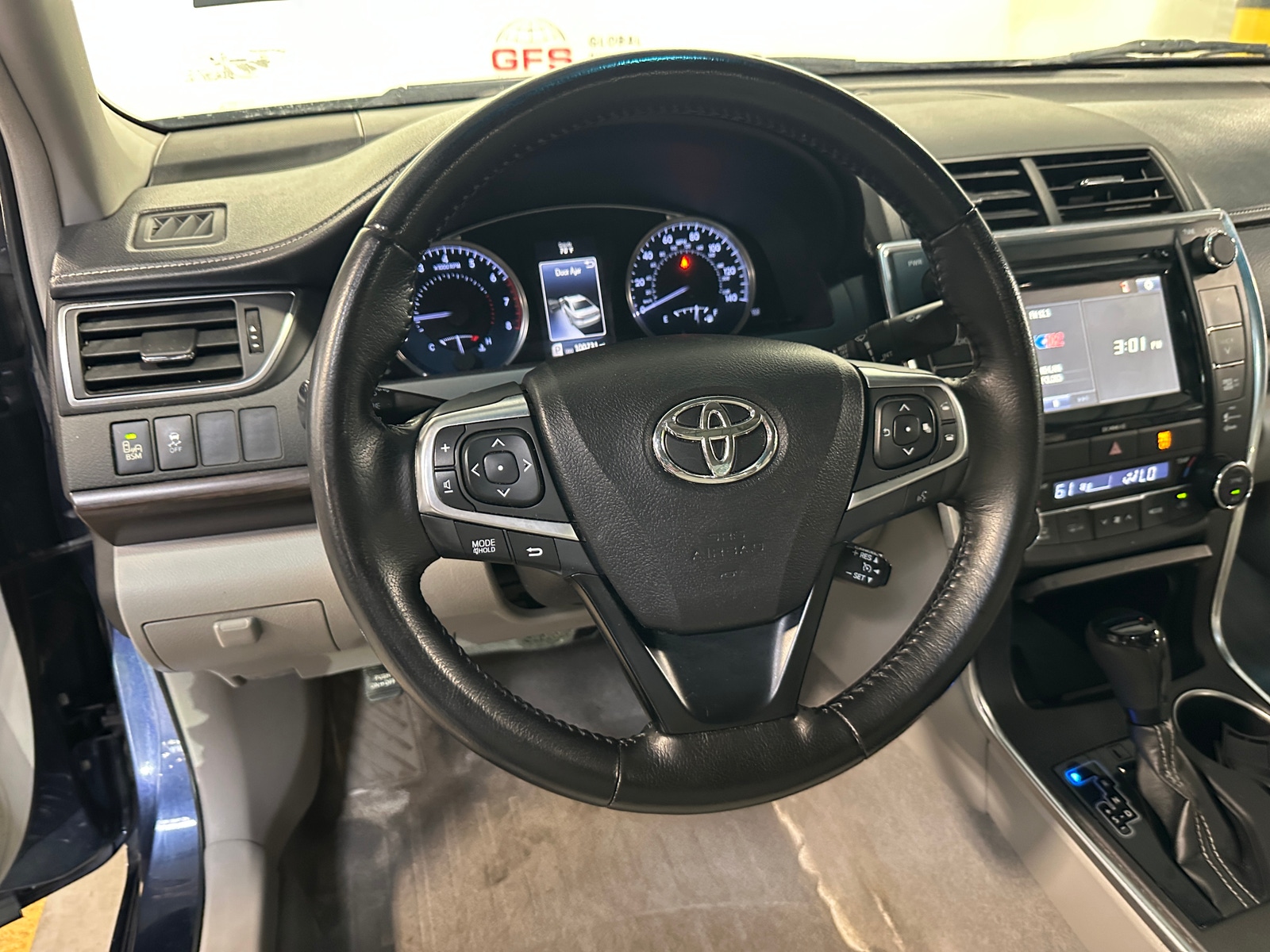 Thumbnail: 2016 Toyota Camry - 4
