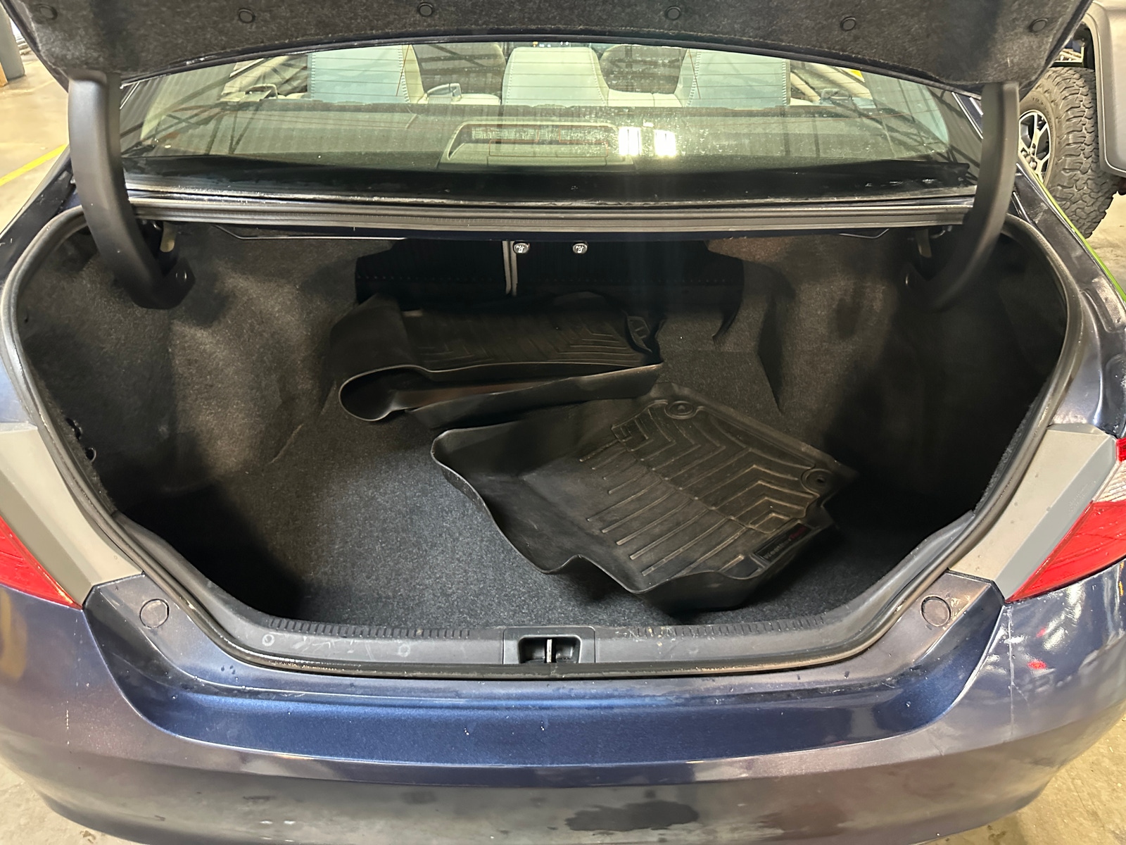 Thumbnail: 2016 Toyota Camry - 6