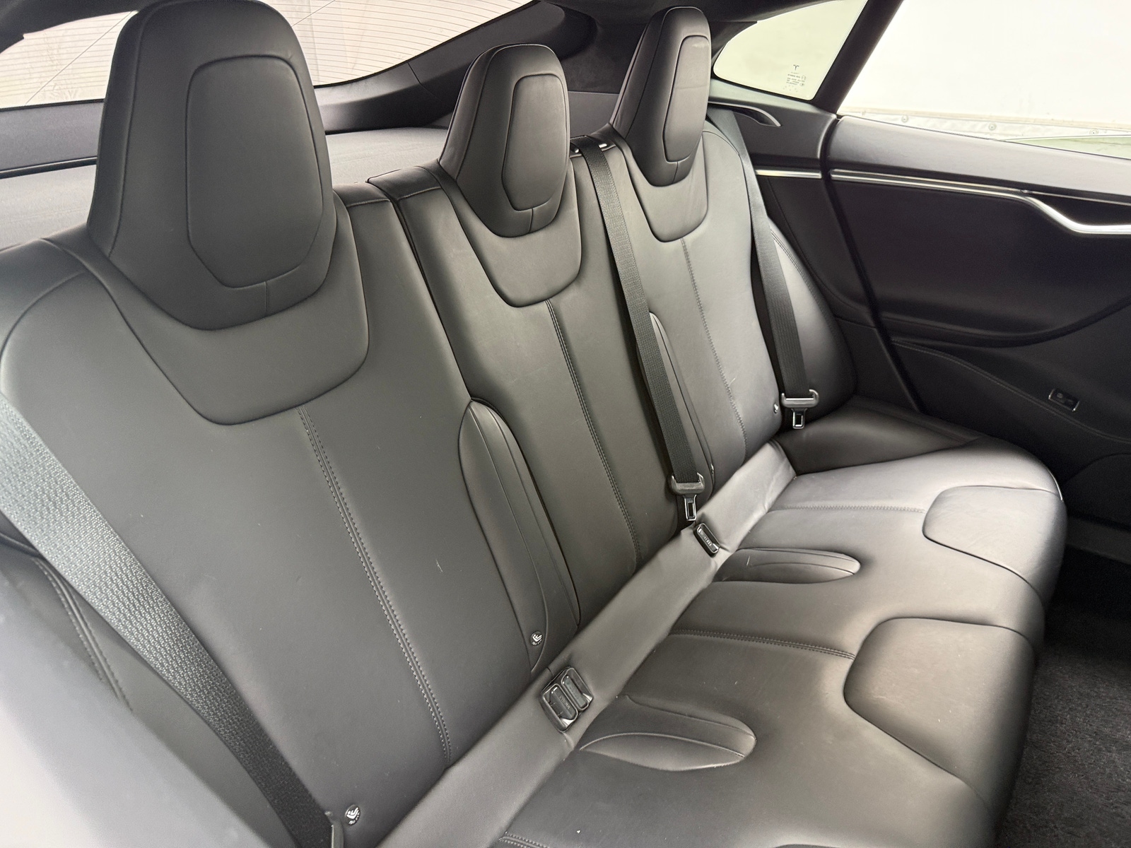 Thumbnail: 2016 Tesla Model S - 6