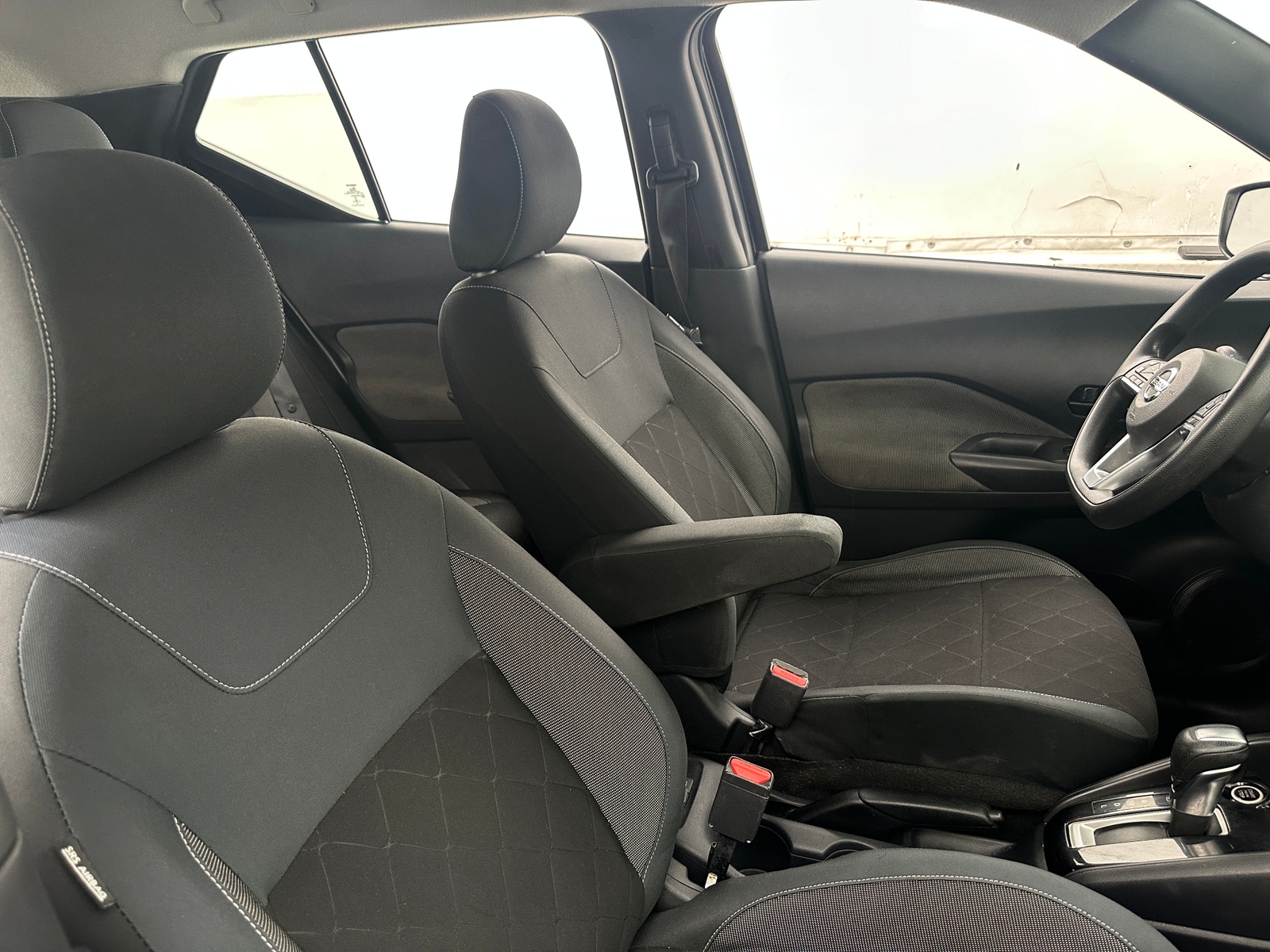 Thumbnail: 2020 Nissan Kicks - 2