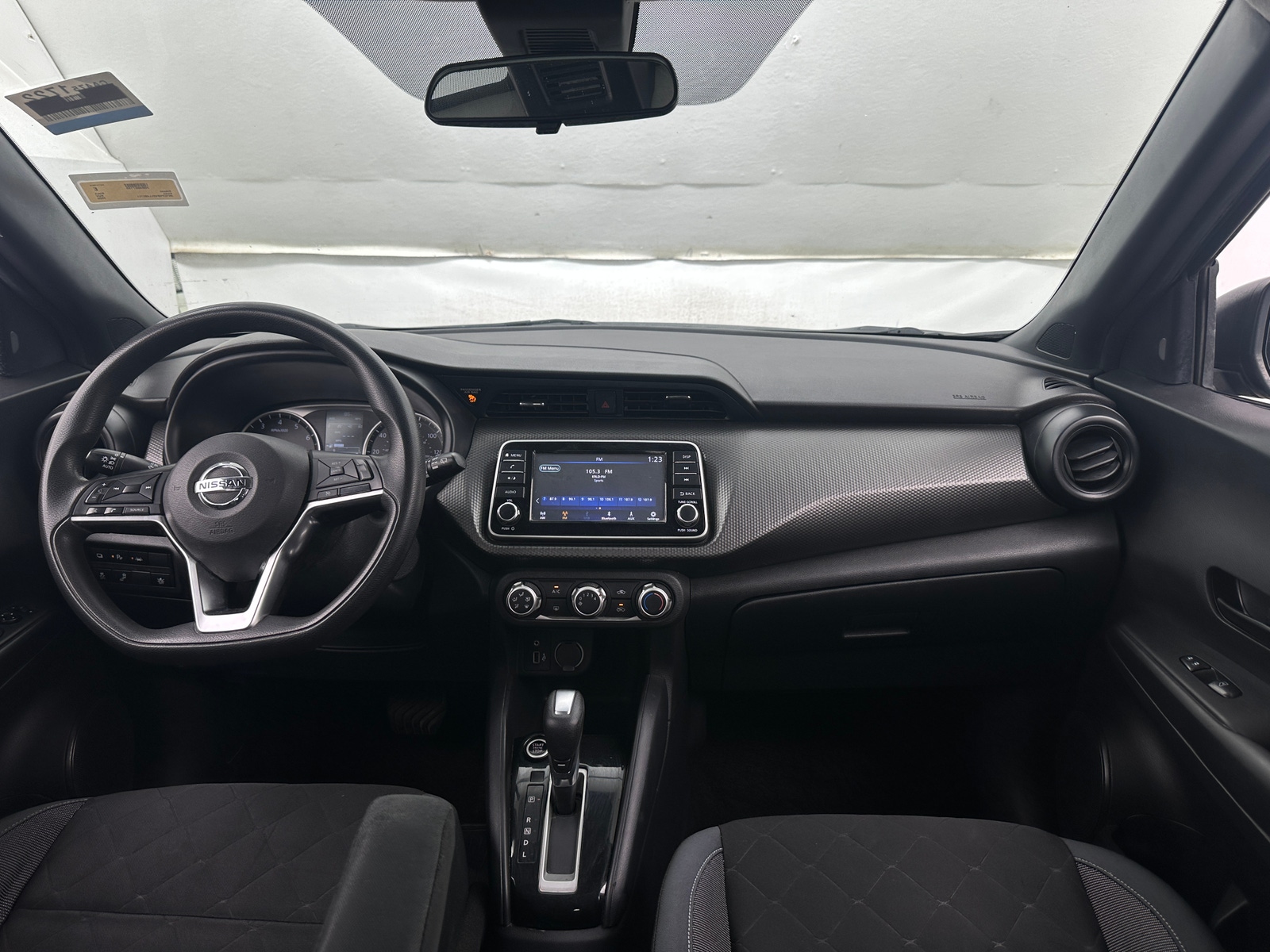 Thumbnail: 2020 Nissan Kicks - 3