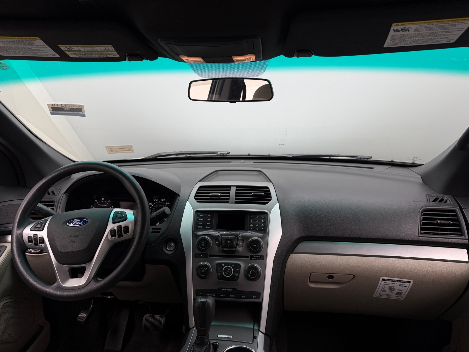 Thumbnail: 2015 Ford Explorer - 3