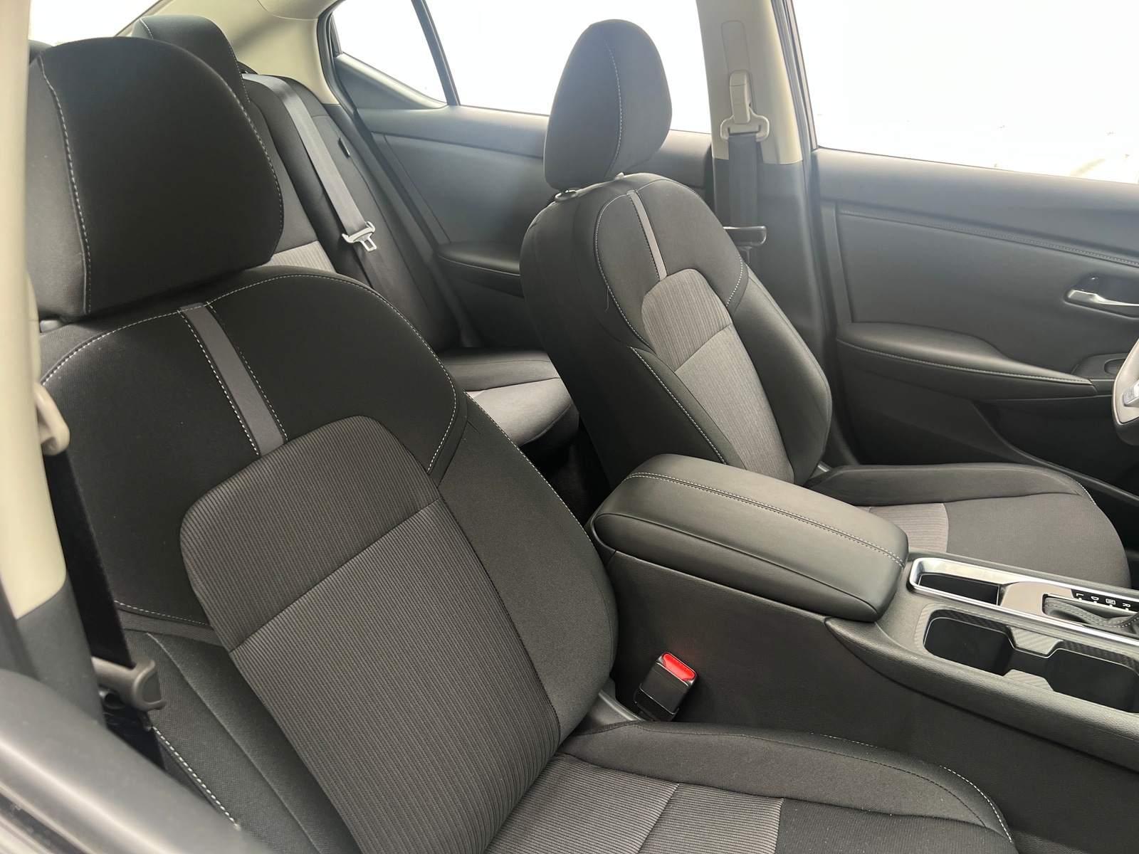 Thumbnail: 2025 Nissan Sentra - 2