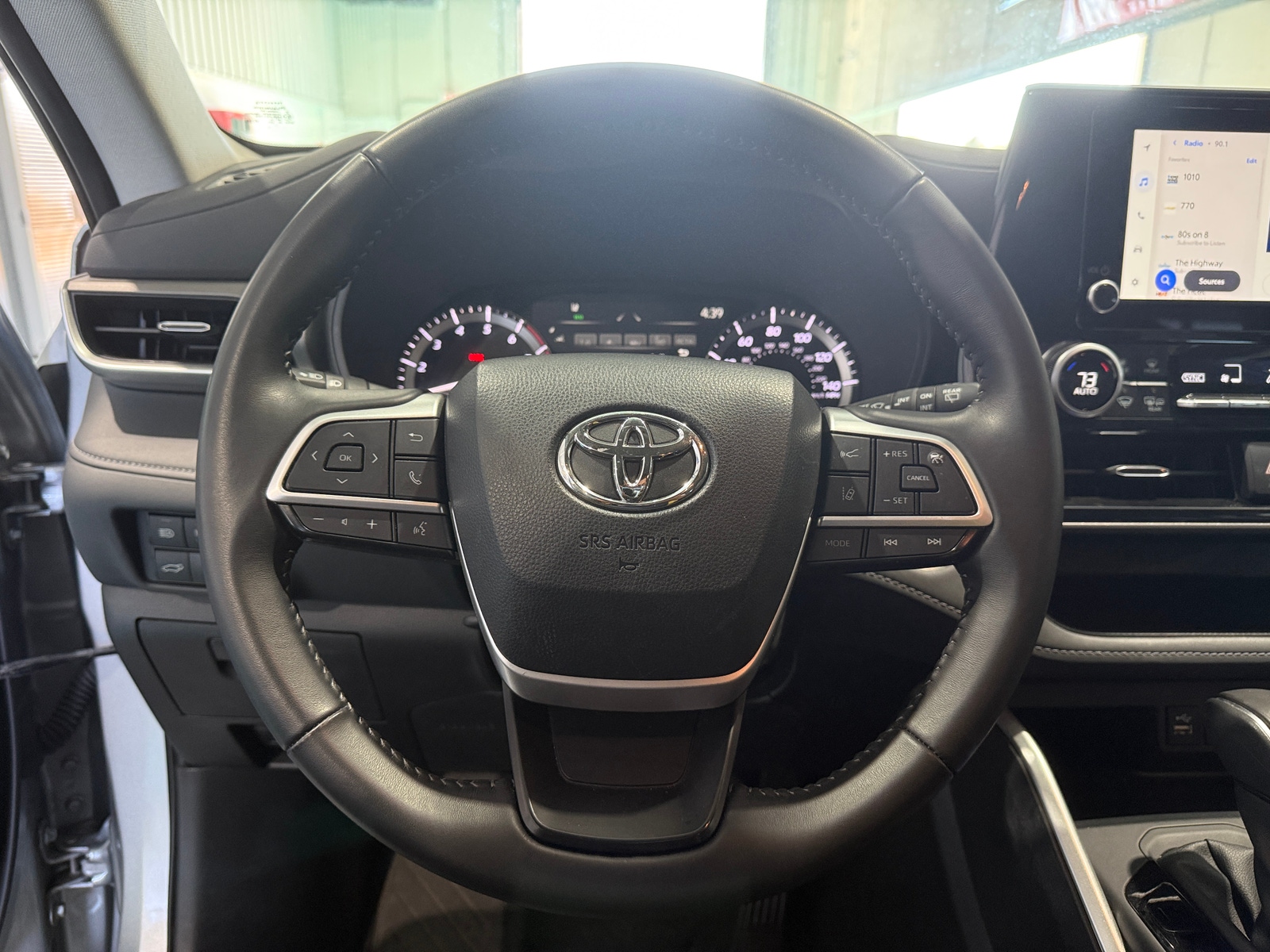 Thumbnail: 2025 Toyota Highlander - 5