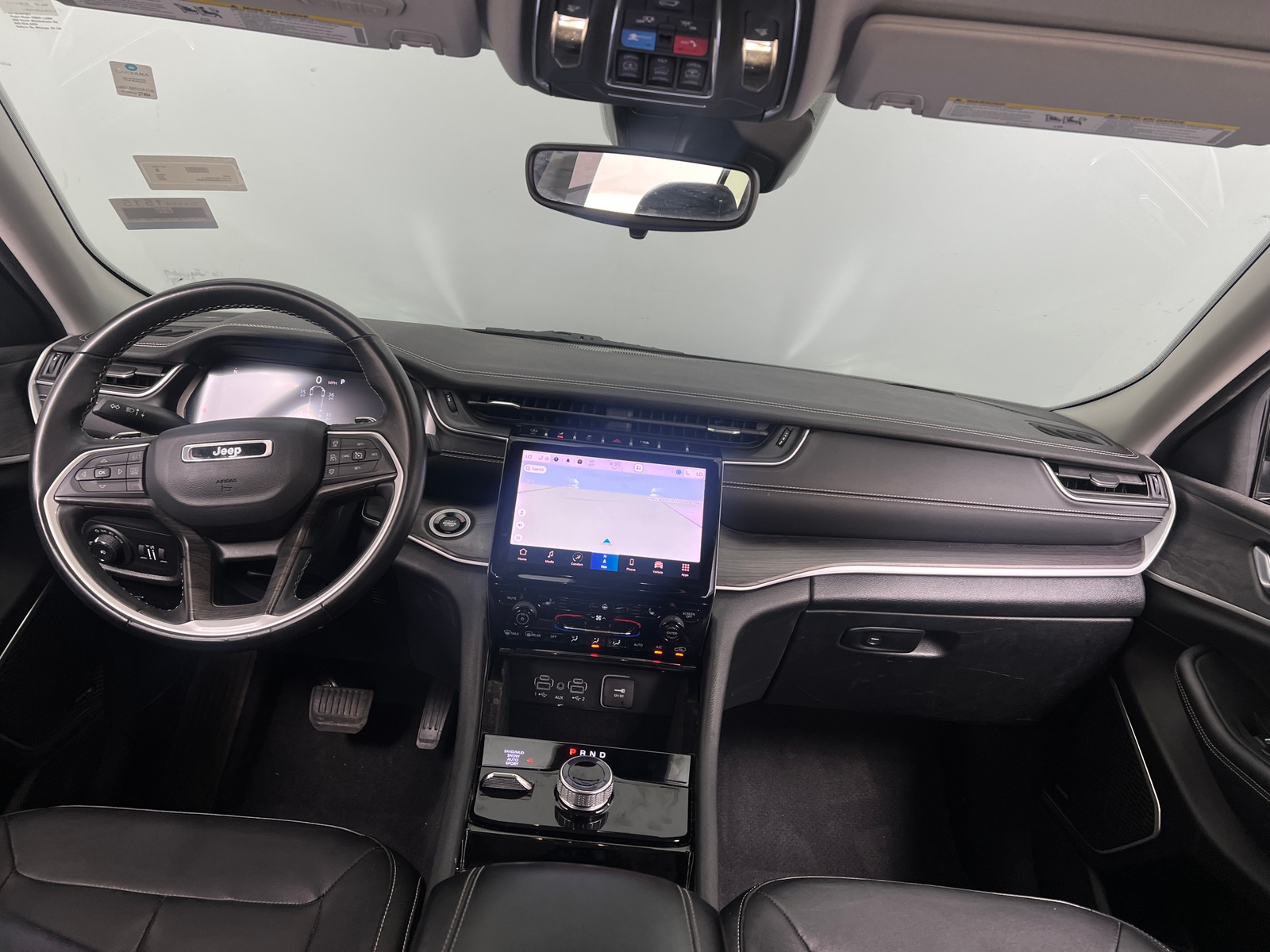 Thumbnail: 2022 Jeep Grand Cherokee L - 2