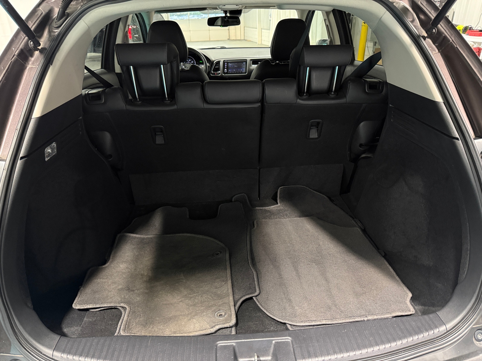 Thumbnail: 2019 Honda HR-V - 6