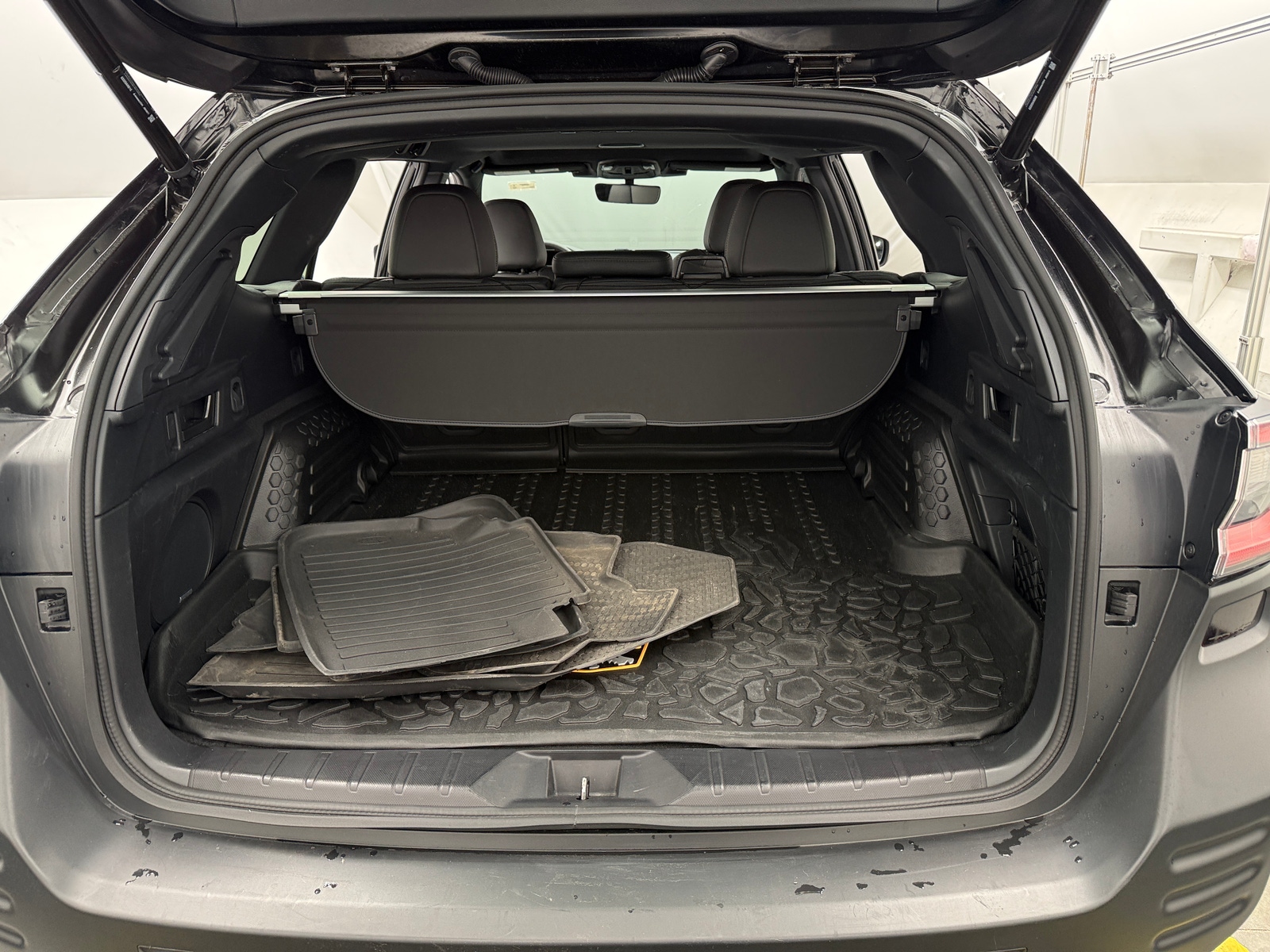 Thumbnail: 2025 Subaru Outback - 6