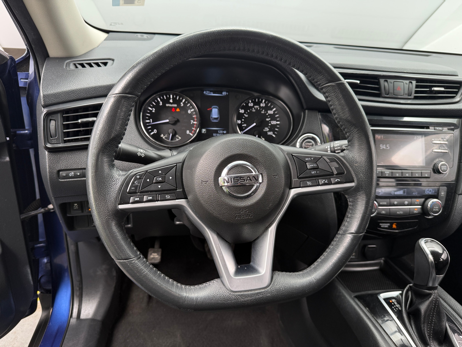 Thumbnail: 2017 Nissan Rogue - 5