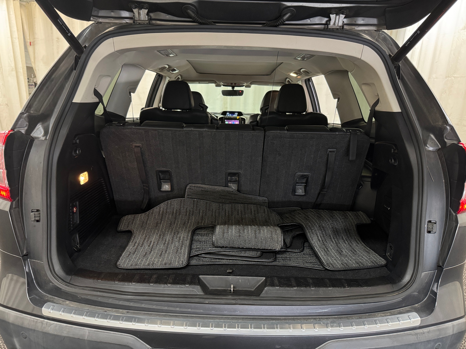 Thumbnail: 2020 Subaru Ascent - 6
