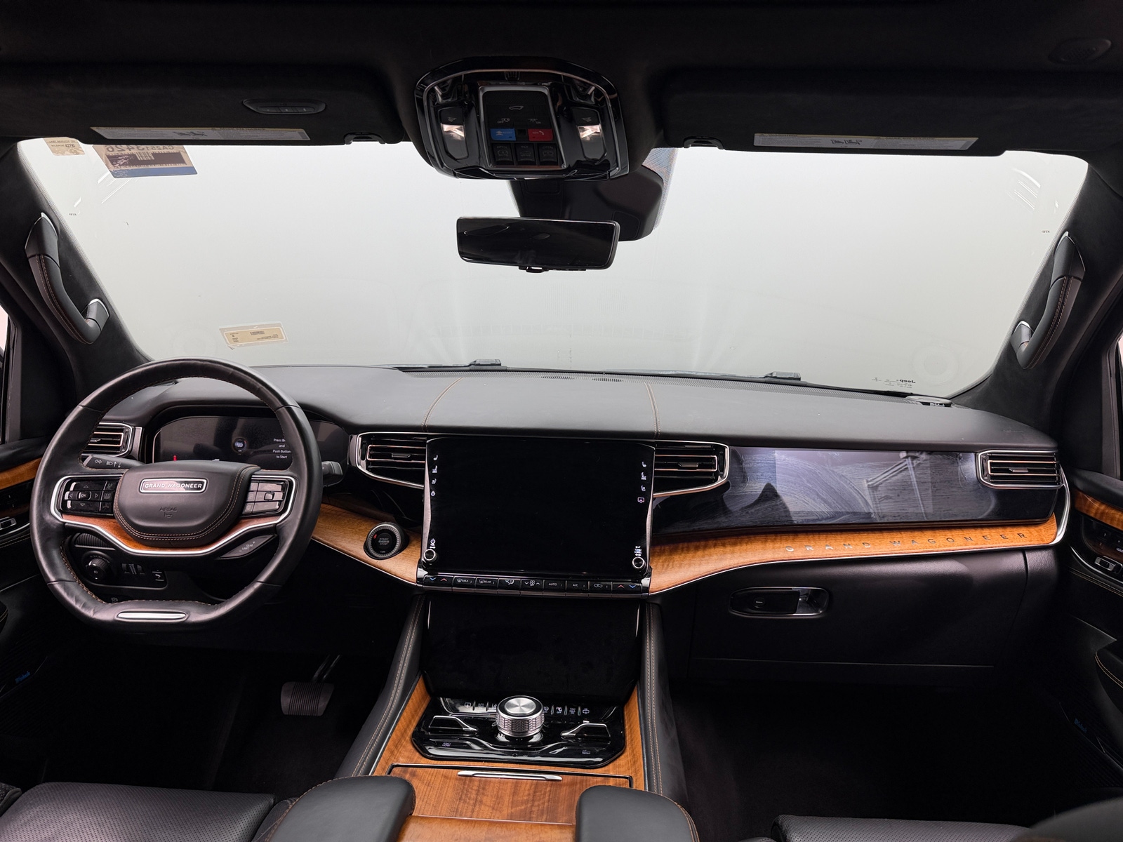 Thumbnail: 2022 Jeep Grand Wagoneer - 2
