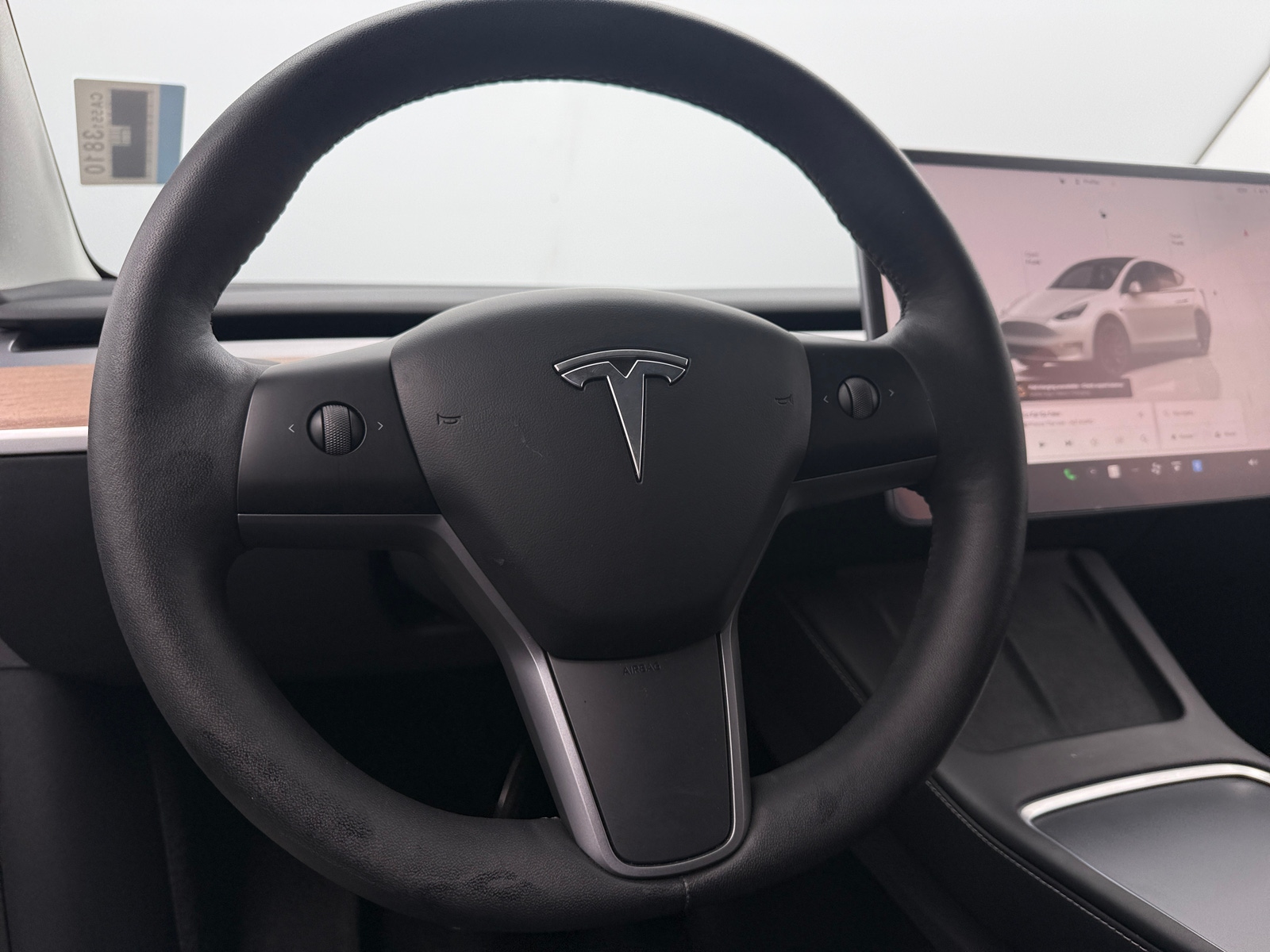 Thumbnail: 2022 Tesla Model Y - 4