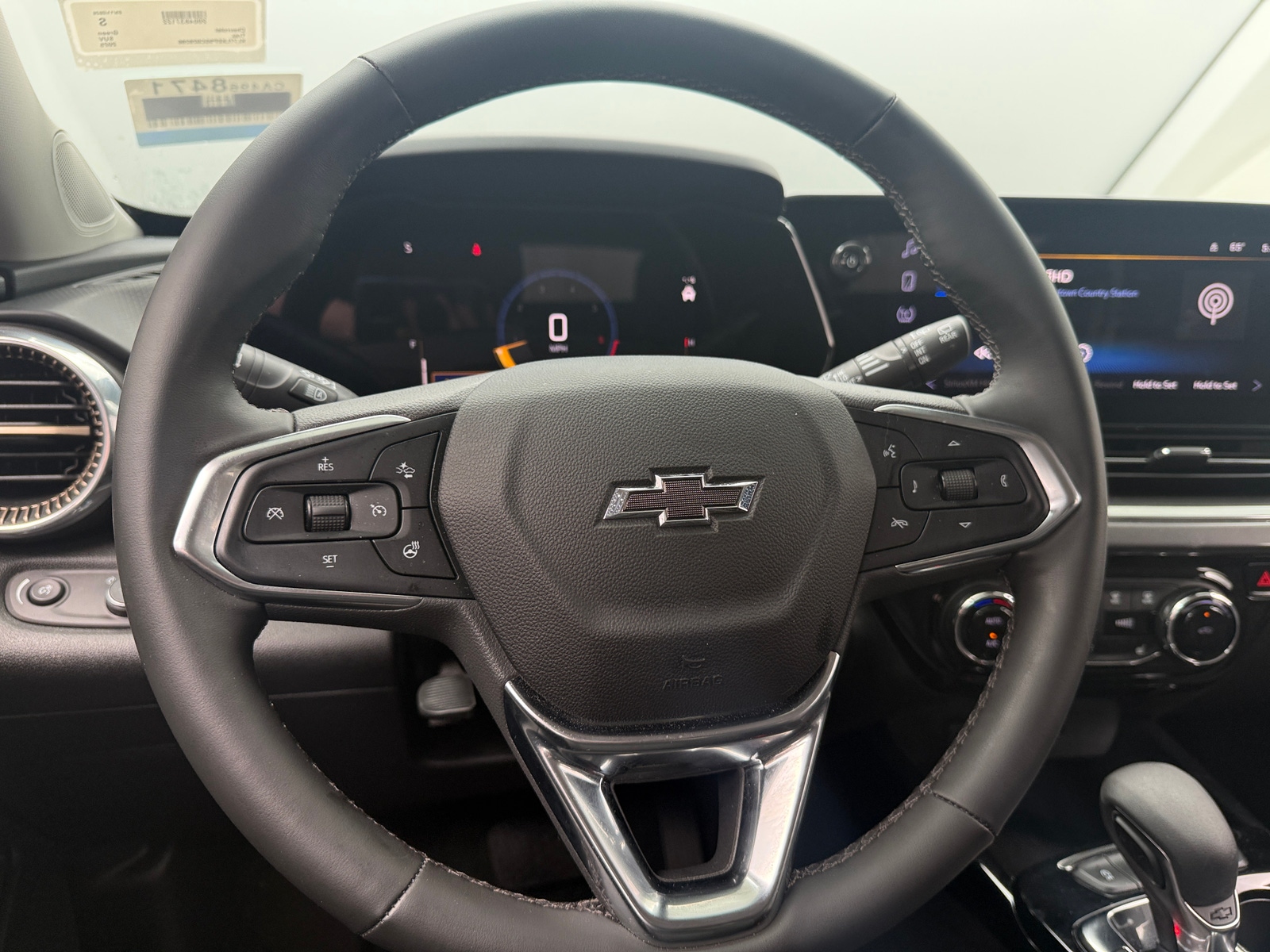 Thumbnail: 2025 Chevrolet Trax - 4