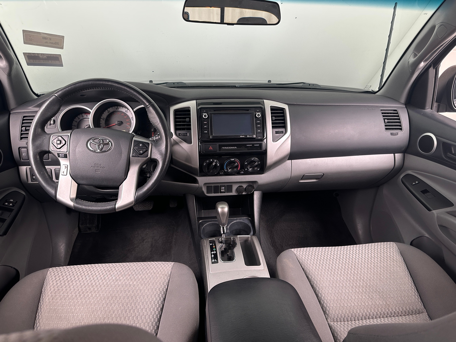 Thumbnail: 2015 Toyota Tacoma - 3