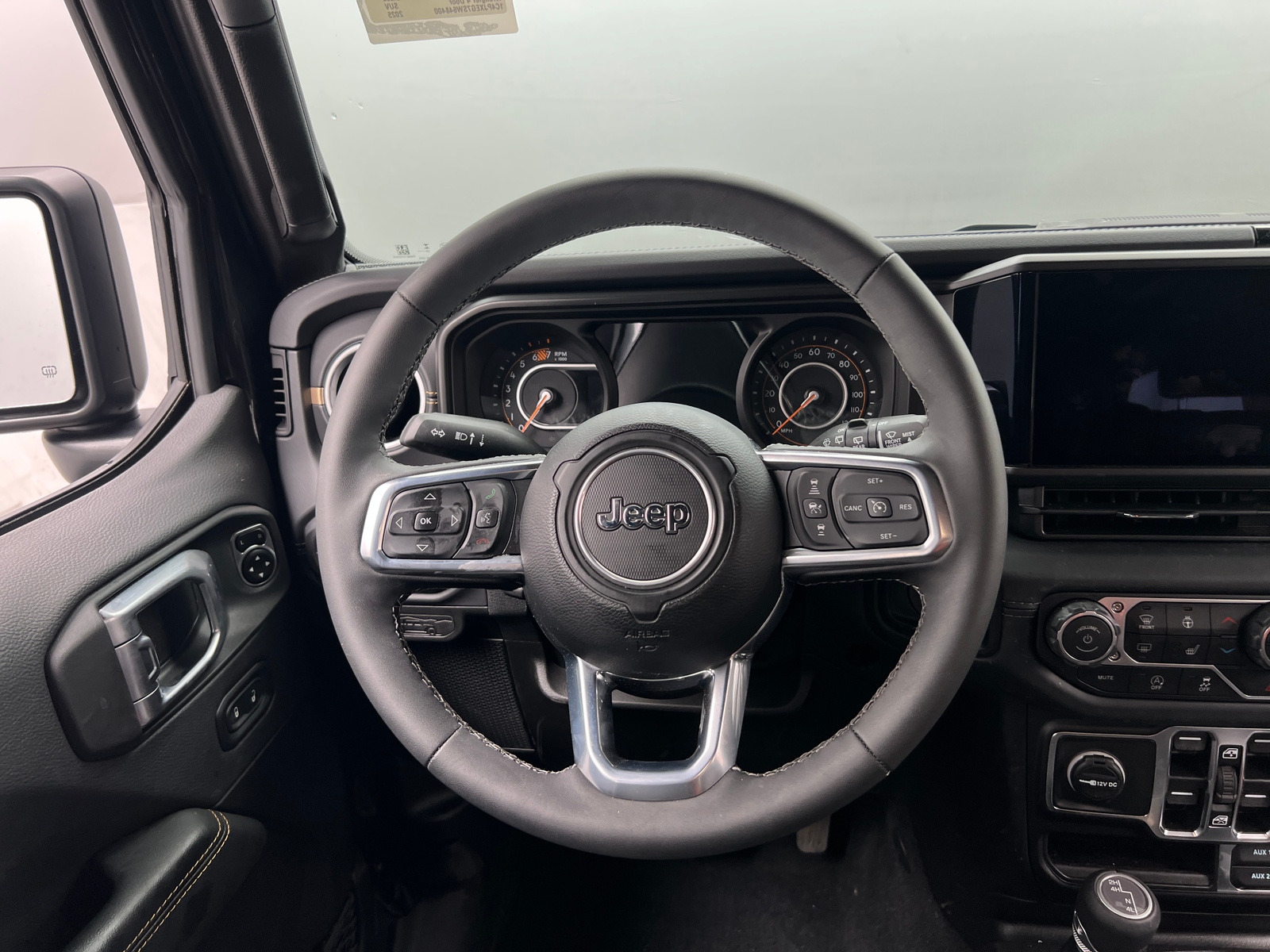 Thumbnail: 2025 Jeep Wrangler - 5