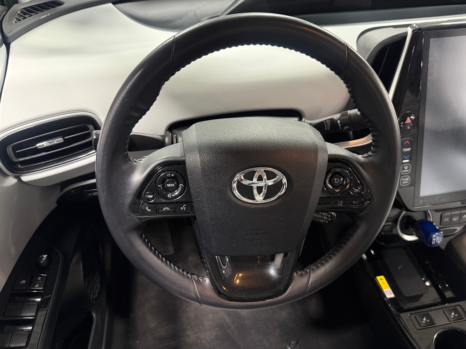 Thumbnail: 2021 Toyota Prius Prime - 4
