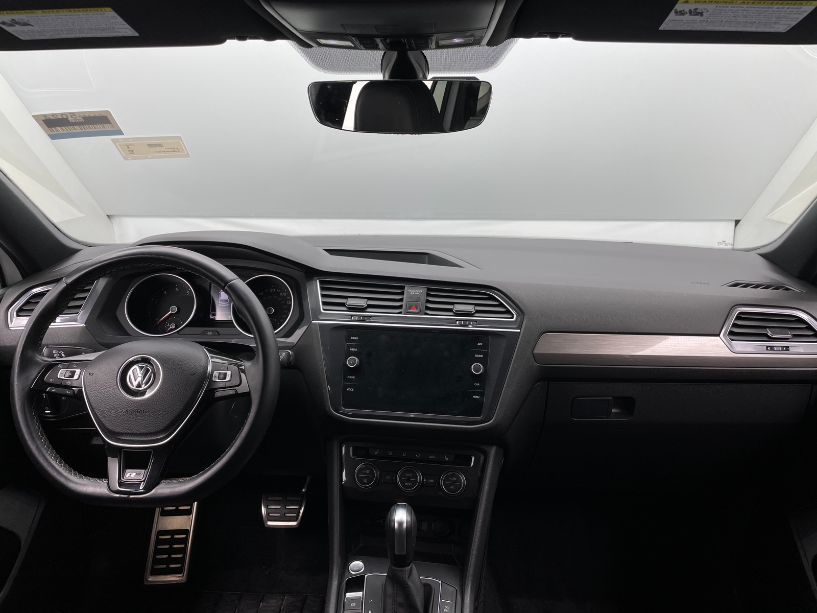 Thumbnail: 2020 Volkswagen Tiguan - 2