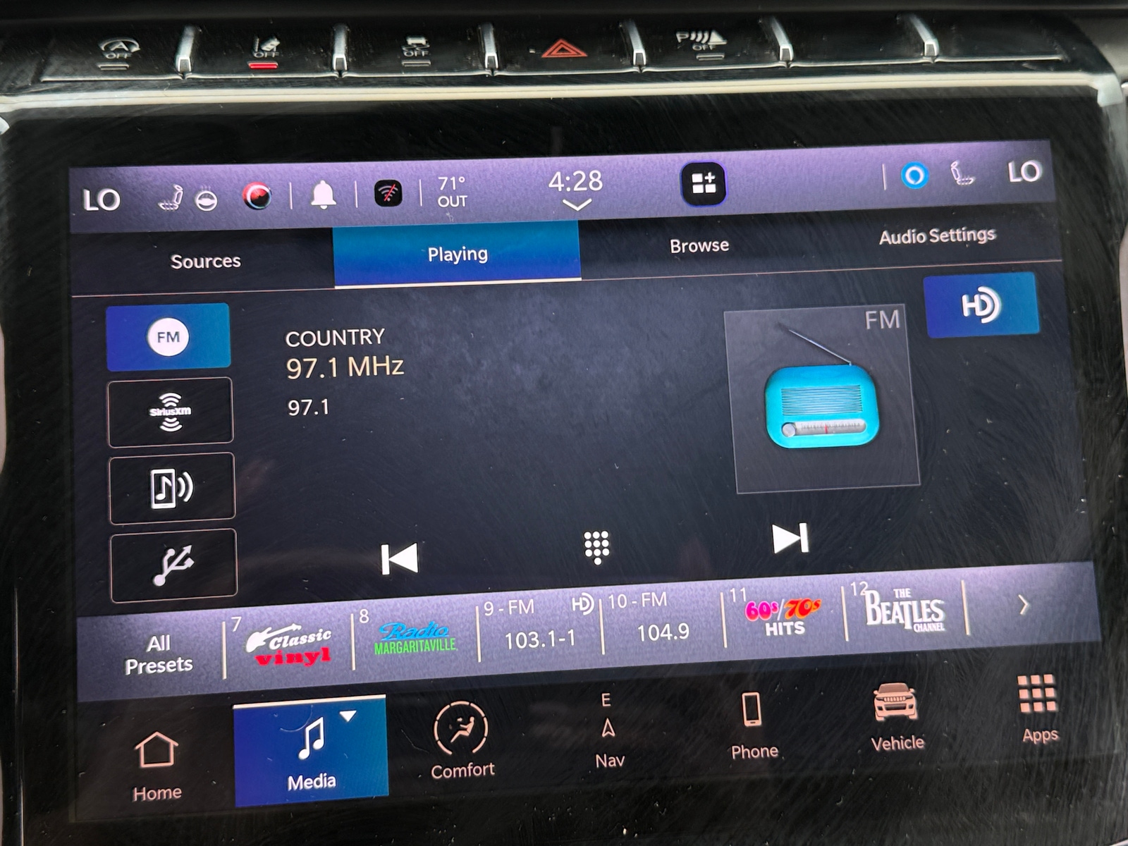 Thumbnail: 2023 Jeep Grand Cherokee L - 3